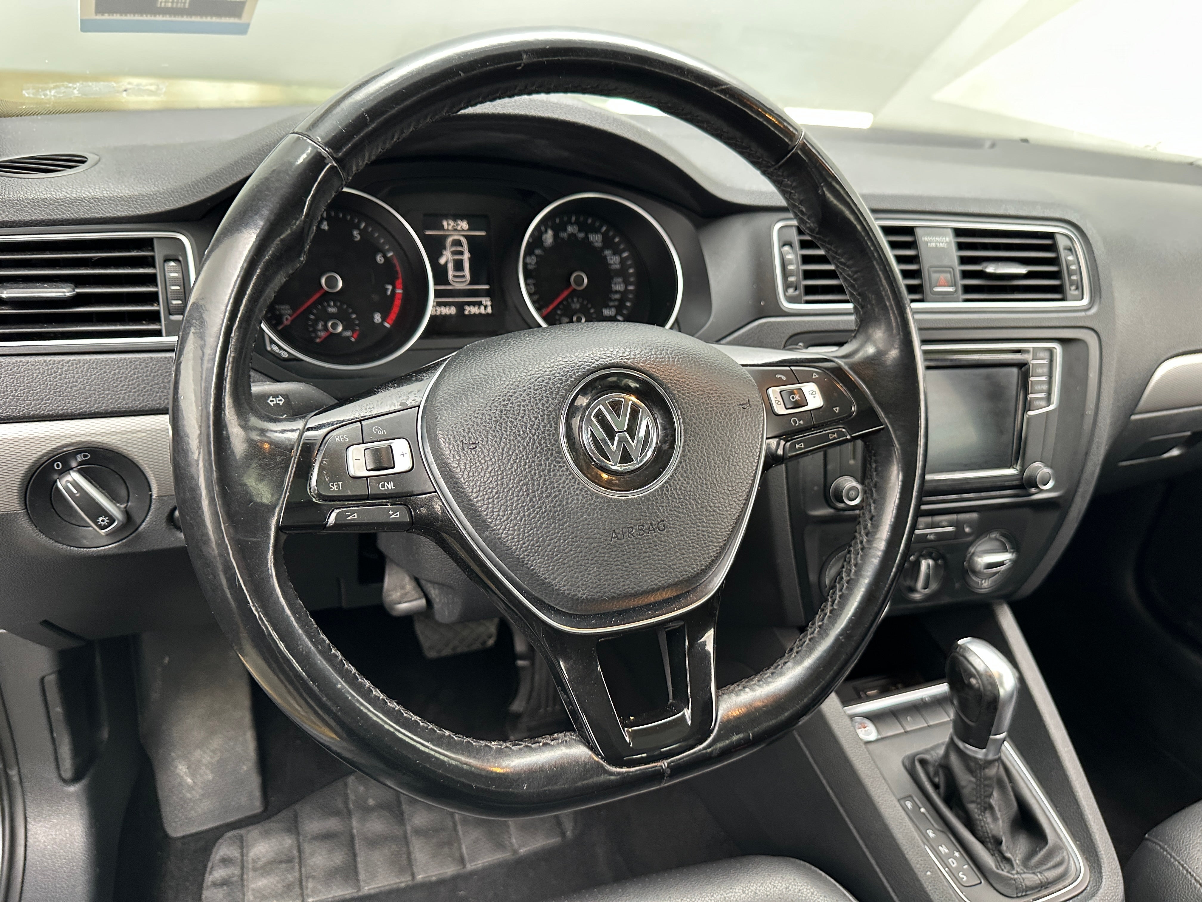 2017 Volkswagen Jetta SE 4