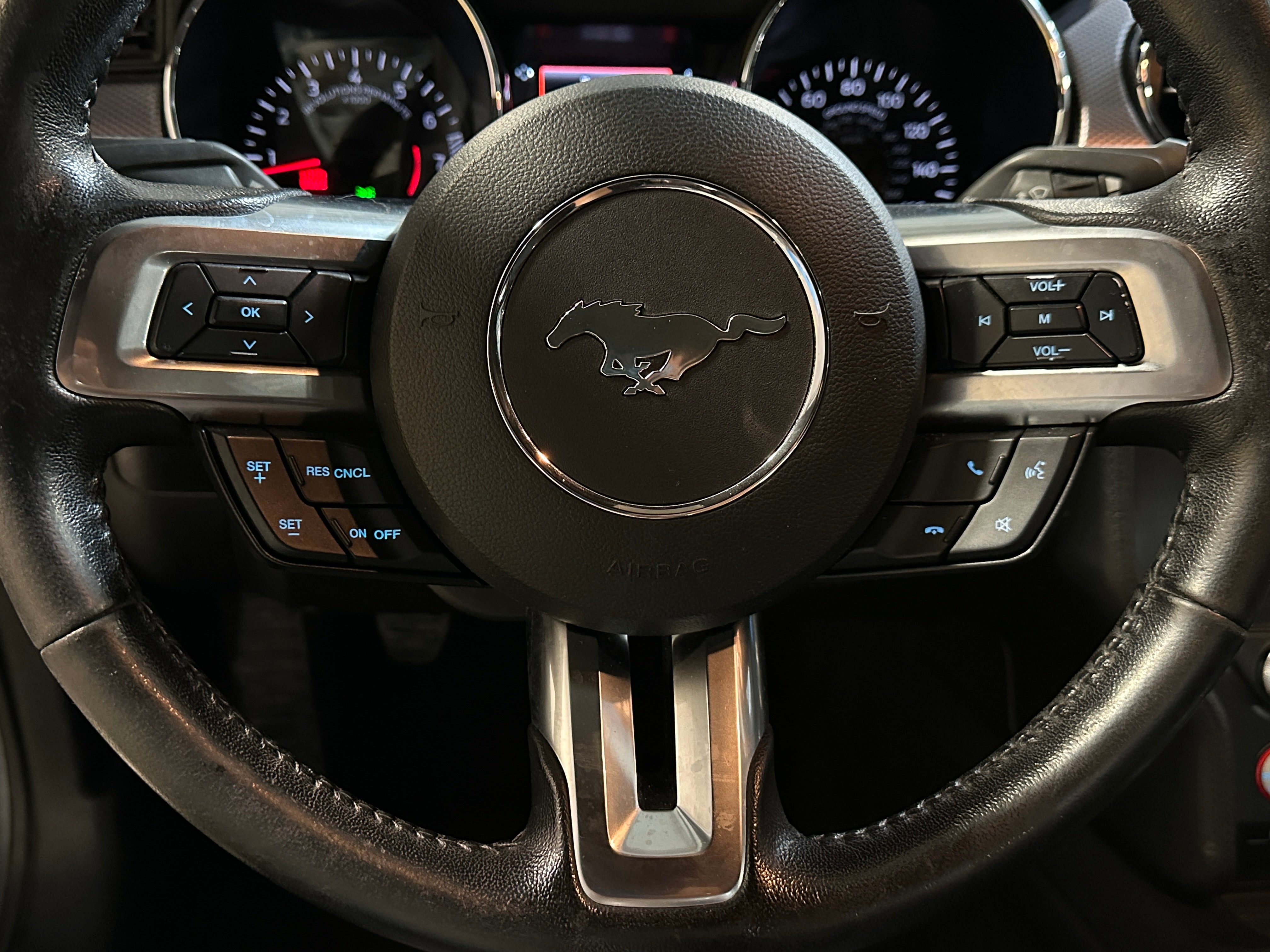 2017 Ford Mustang GT 4