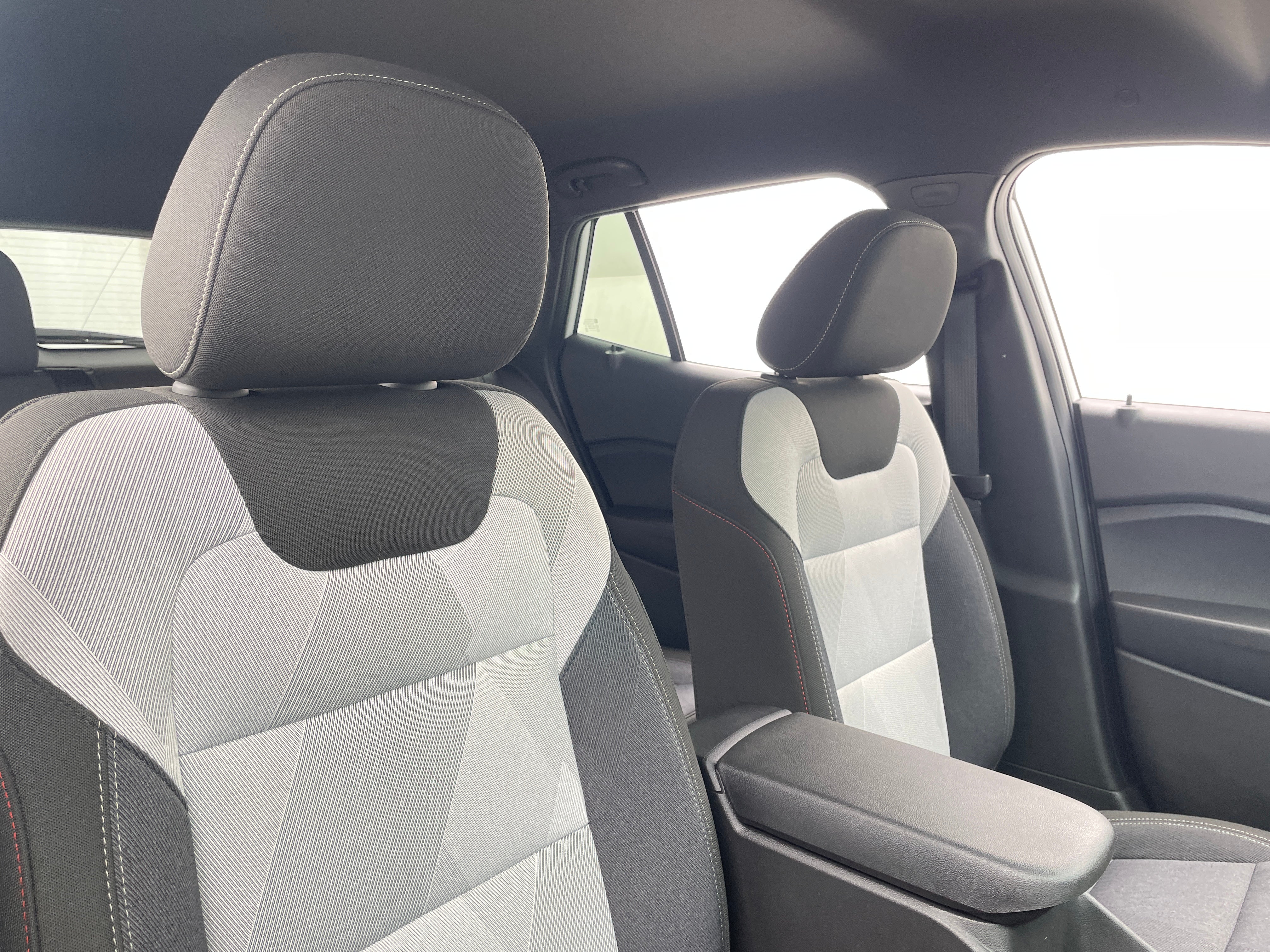 2024 Chevrolet Trax RS 2