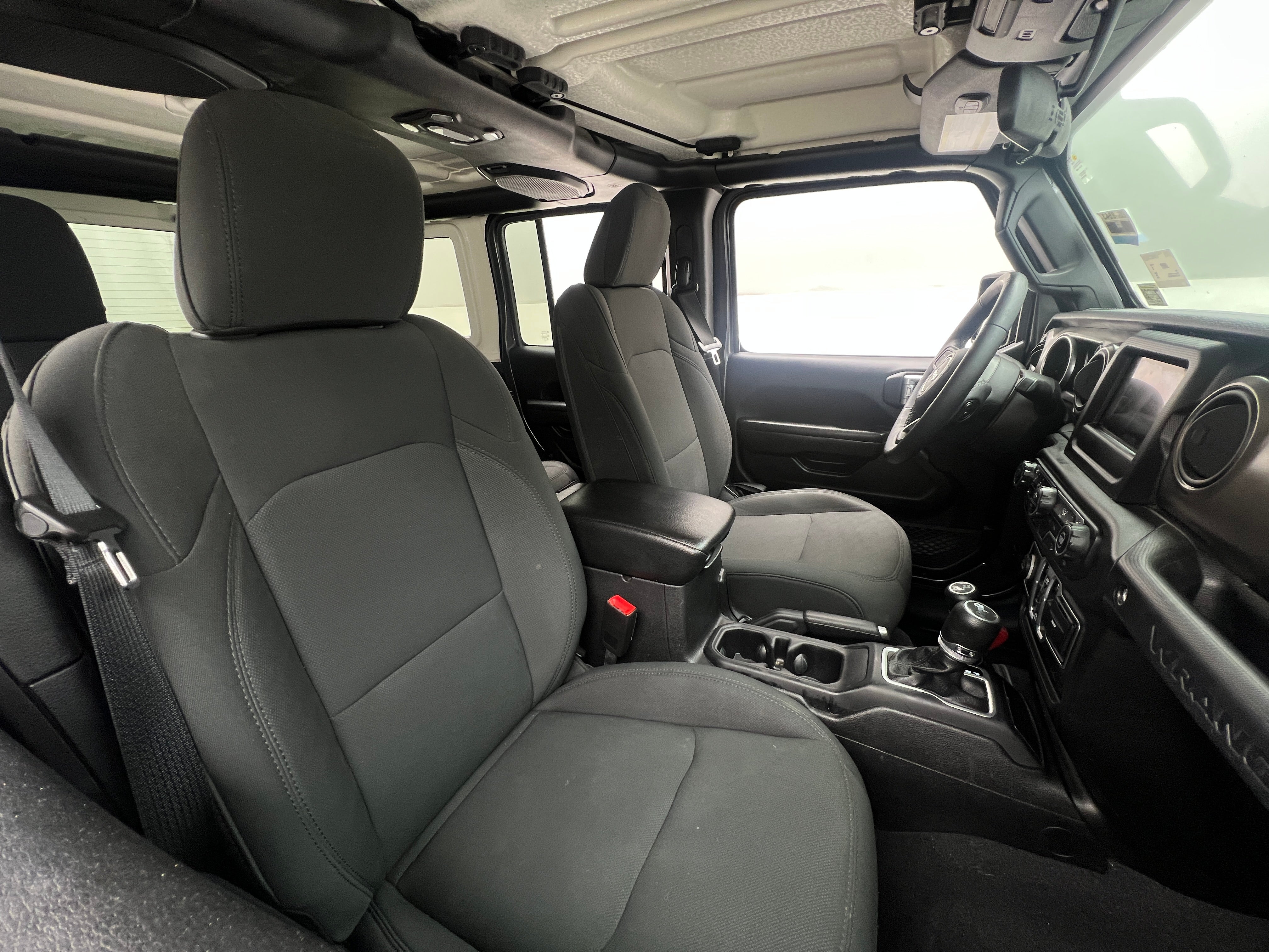 2018 Jeep Wrangler Unlimited Sport S 2