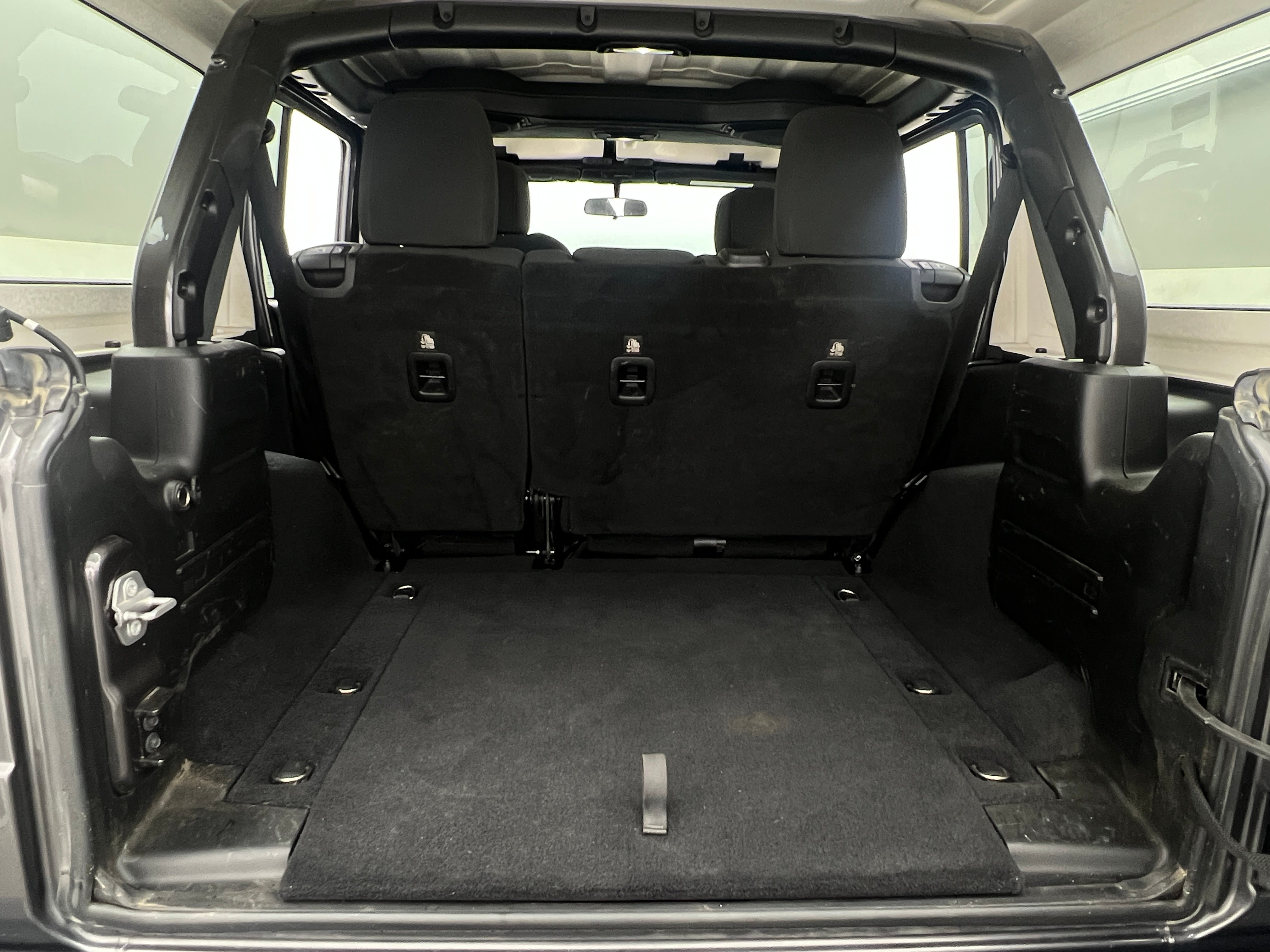 2018 Jeep Wrangler Unlimited Sport S 7