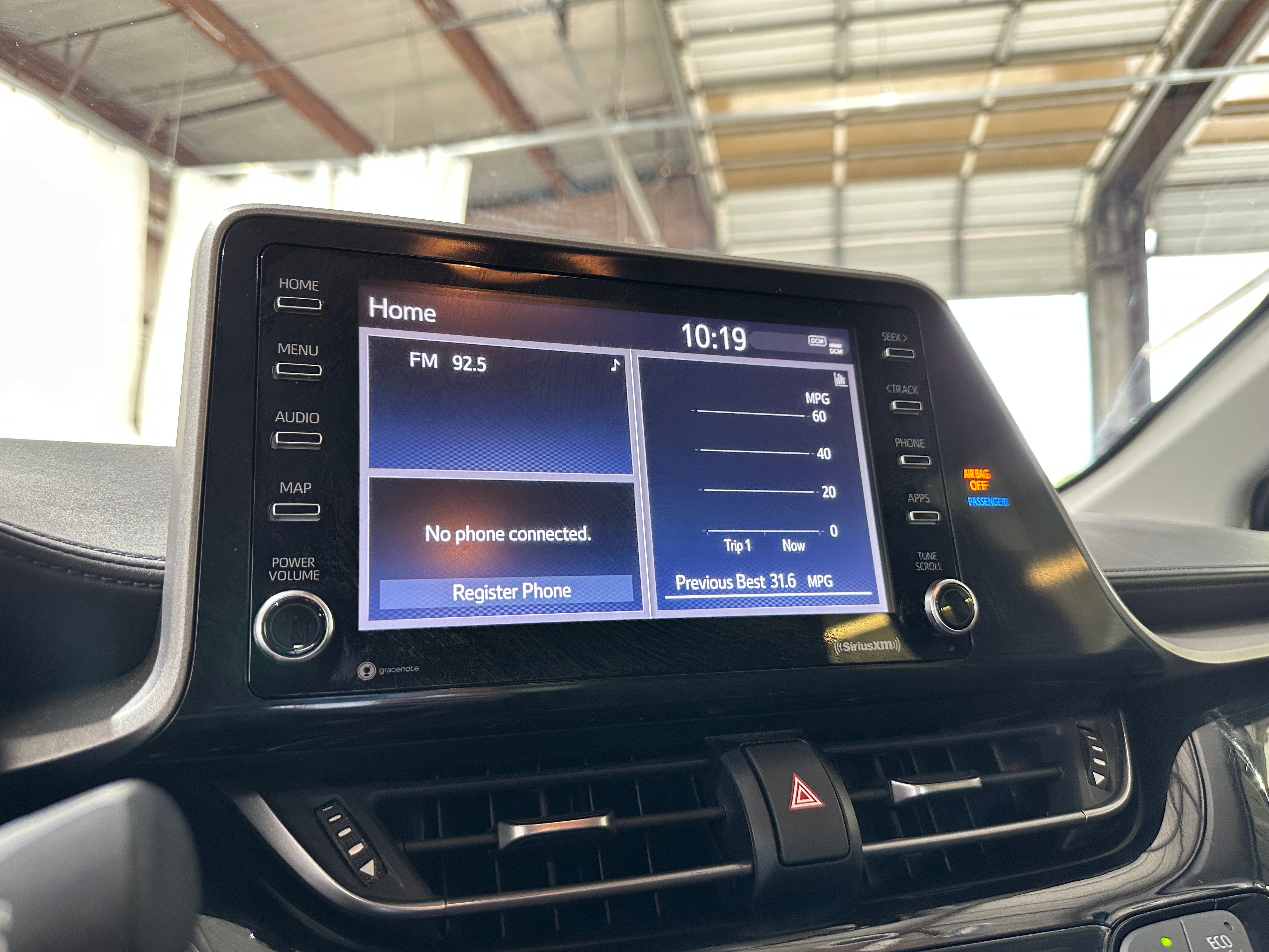 2020 Toyota C-HR LE 4