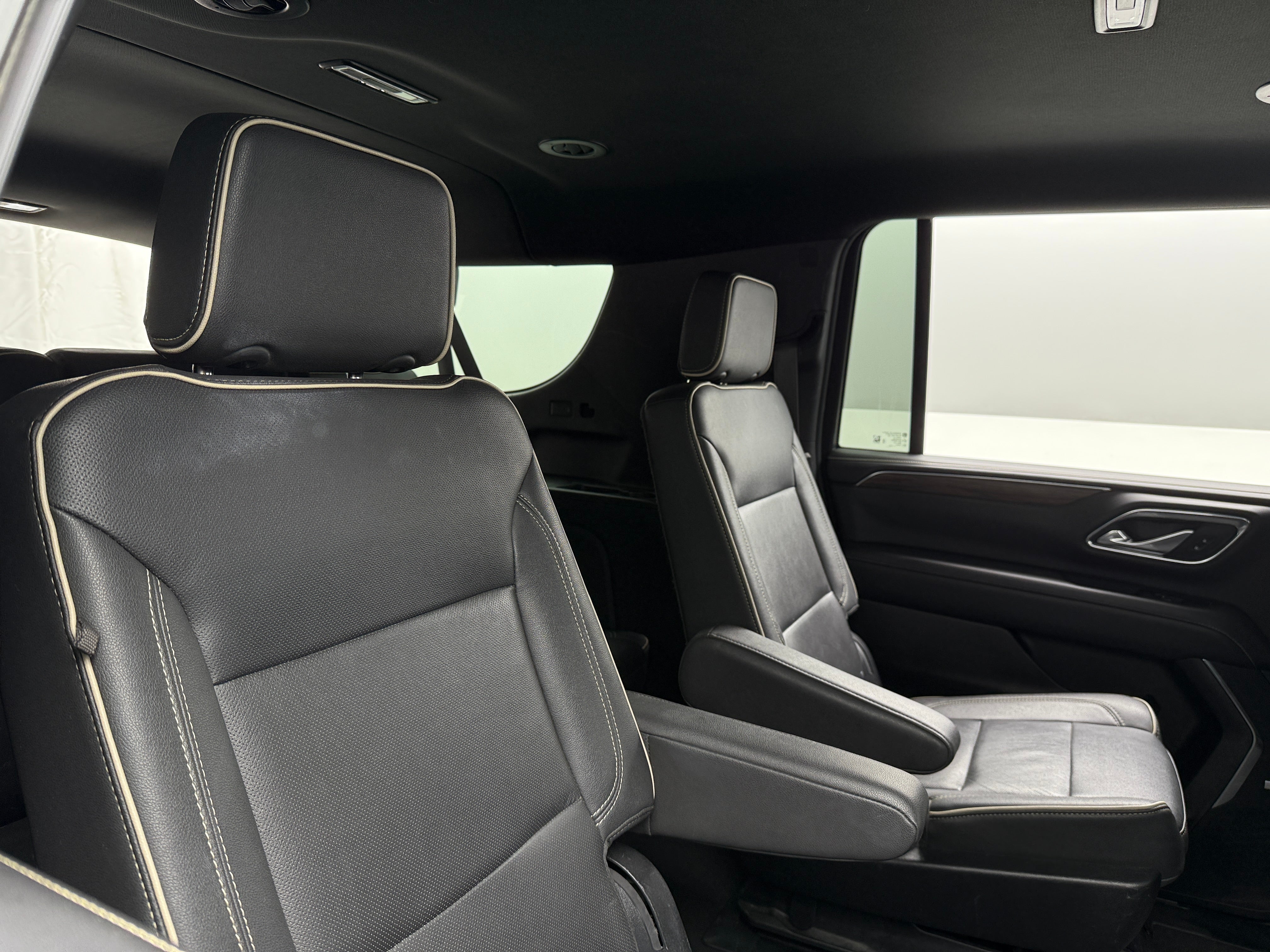 2023 Chevrolet Suburban Premier 5