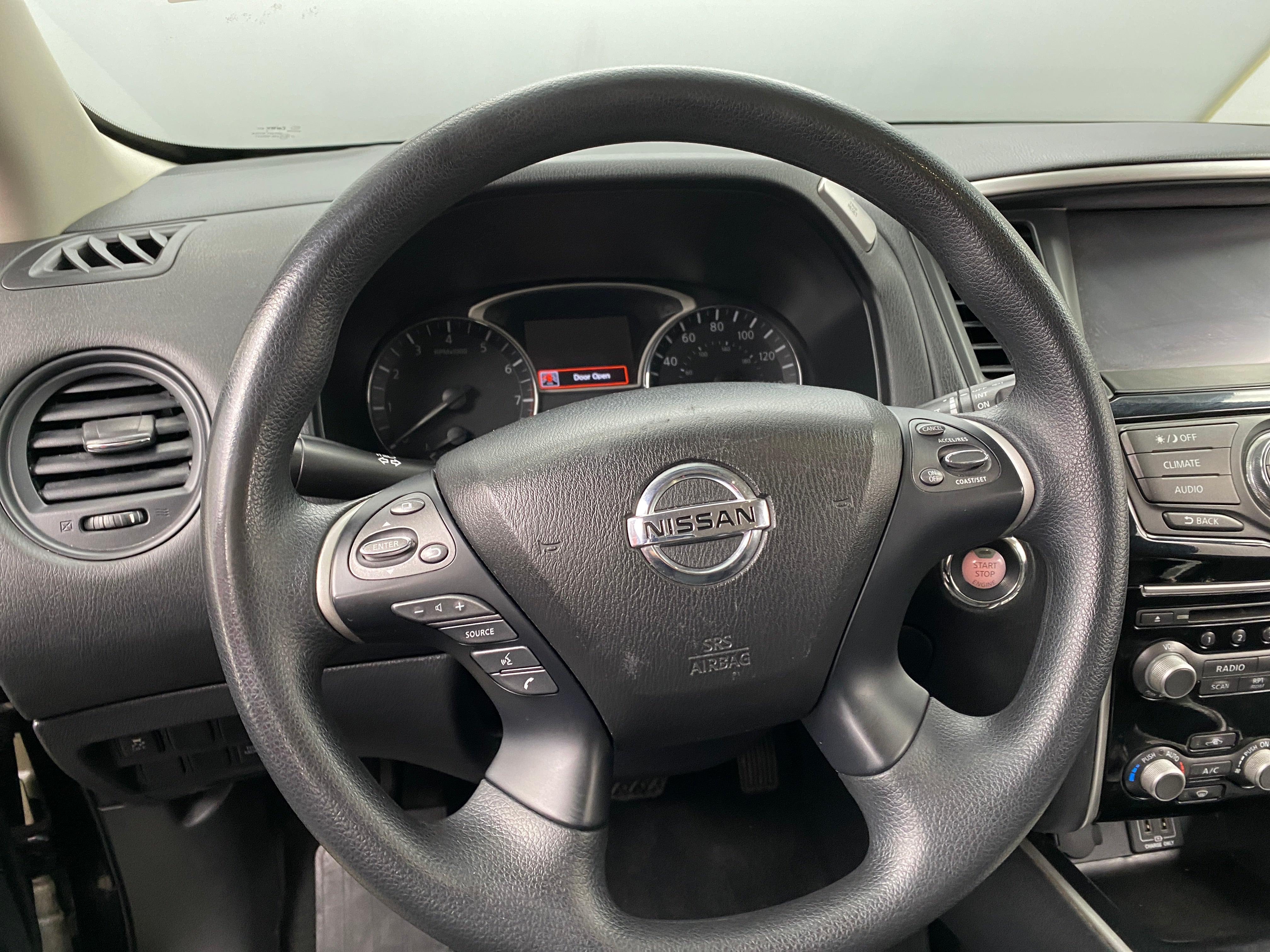 2018 Nissan Pathfinder S 5
