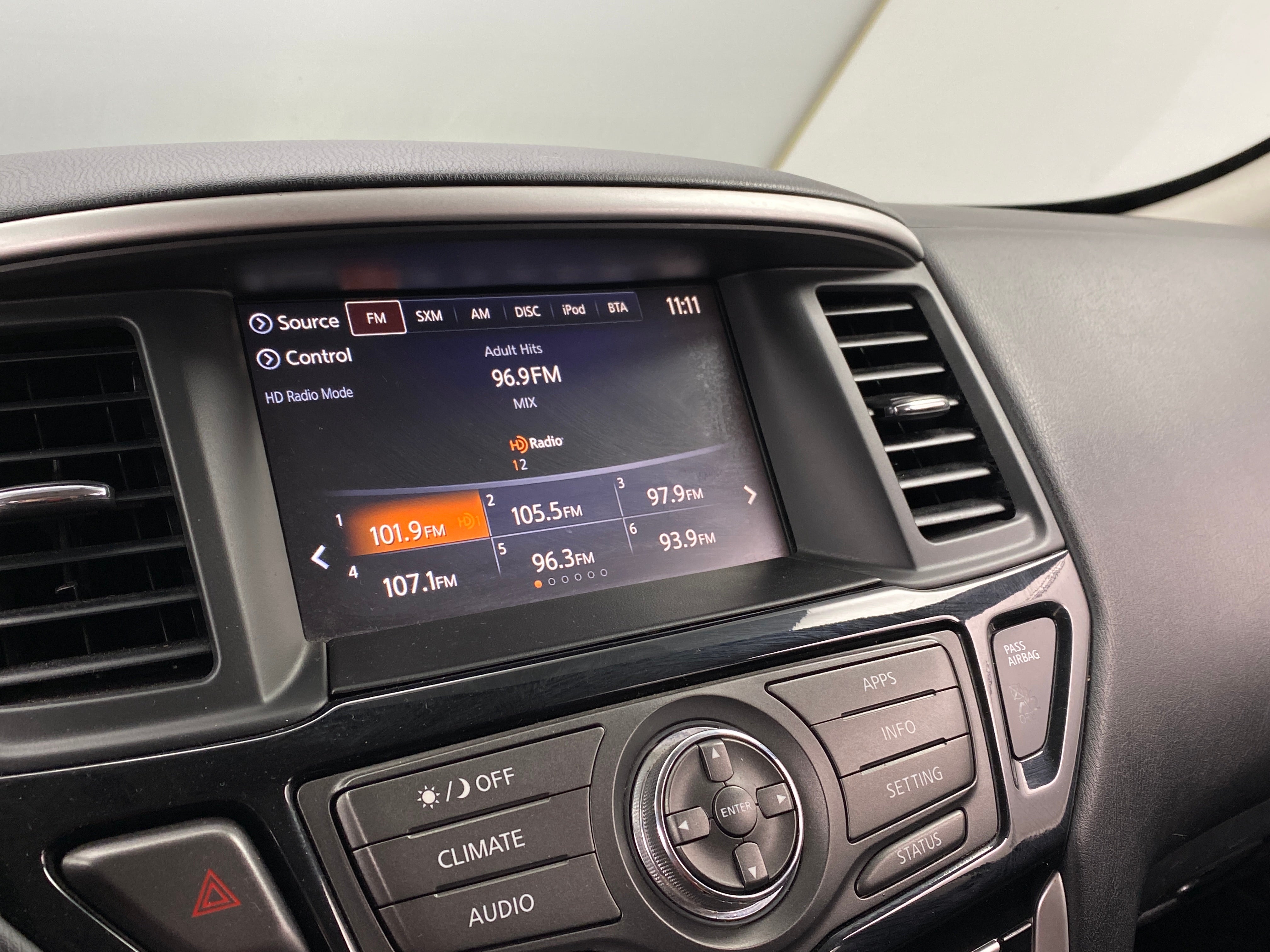 2018 Nissan Pathfinder S 4