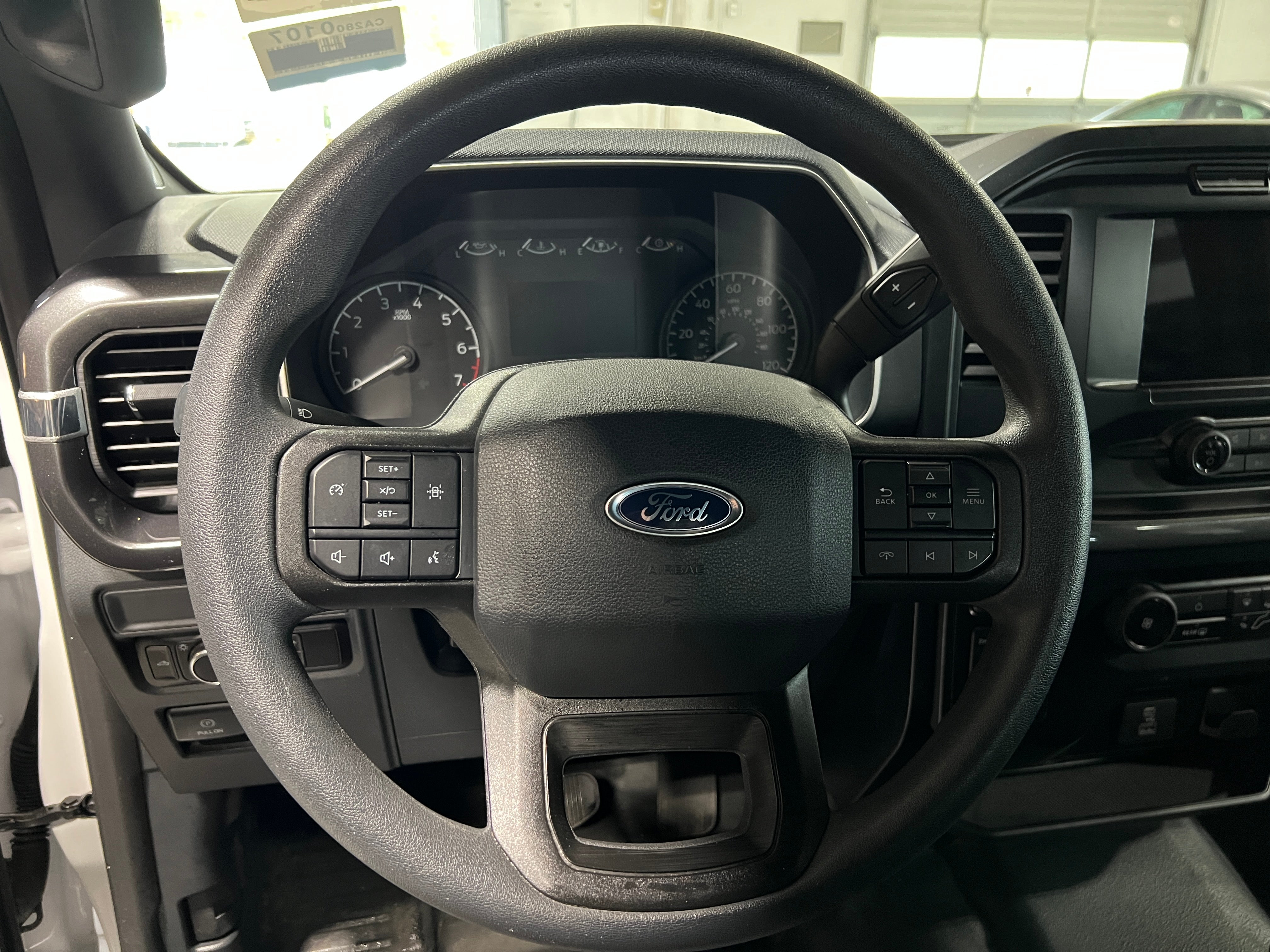 2023 Ford Econoline E-150 5