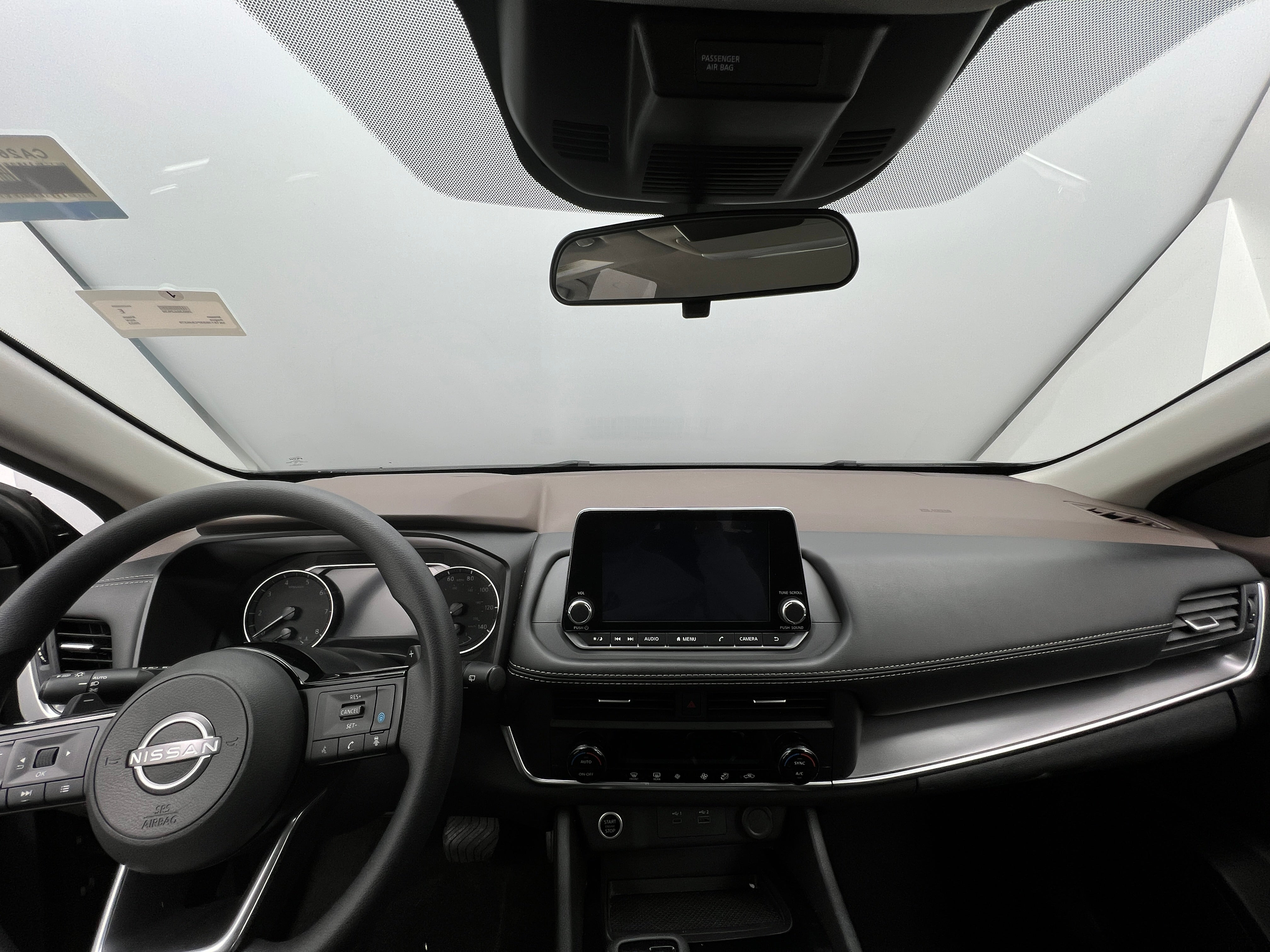 2023 Nissan Rogue SV 3