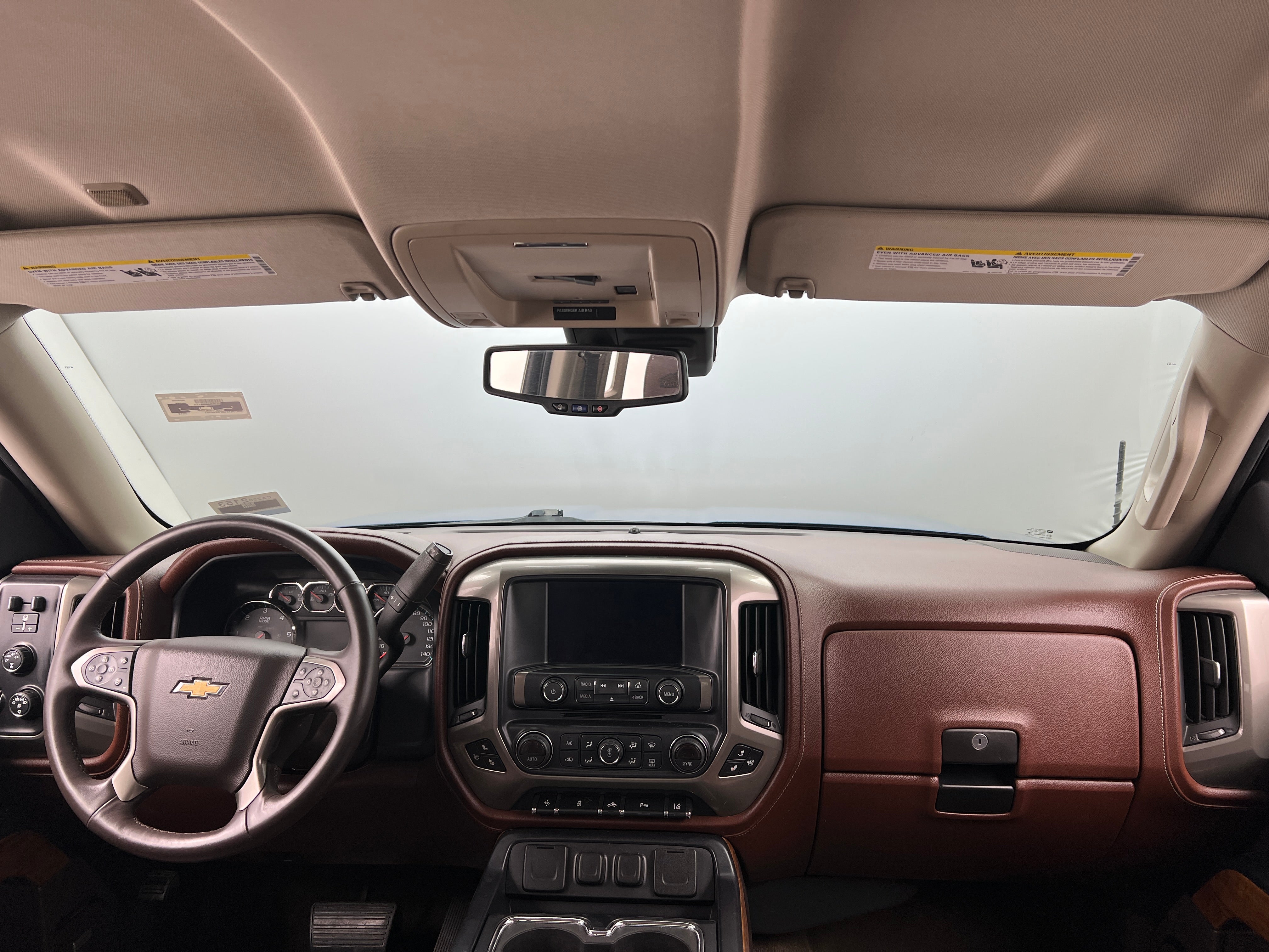 2015 Chevrolet Silverado 1500 High Country 2