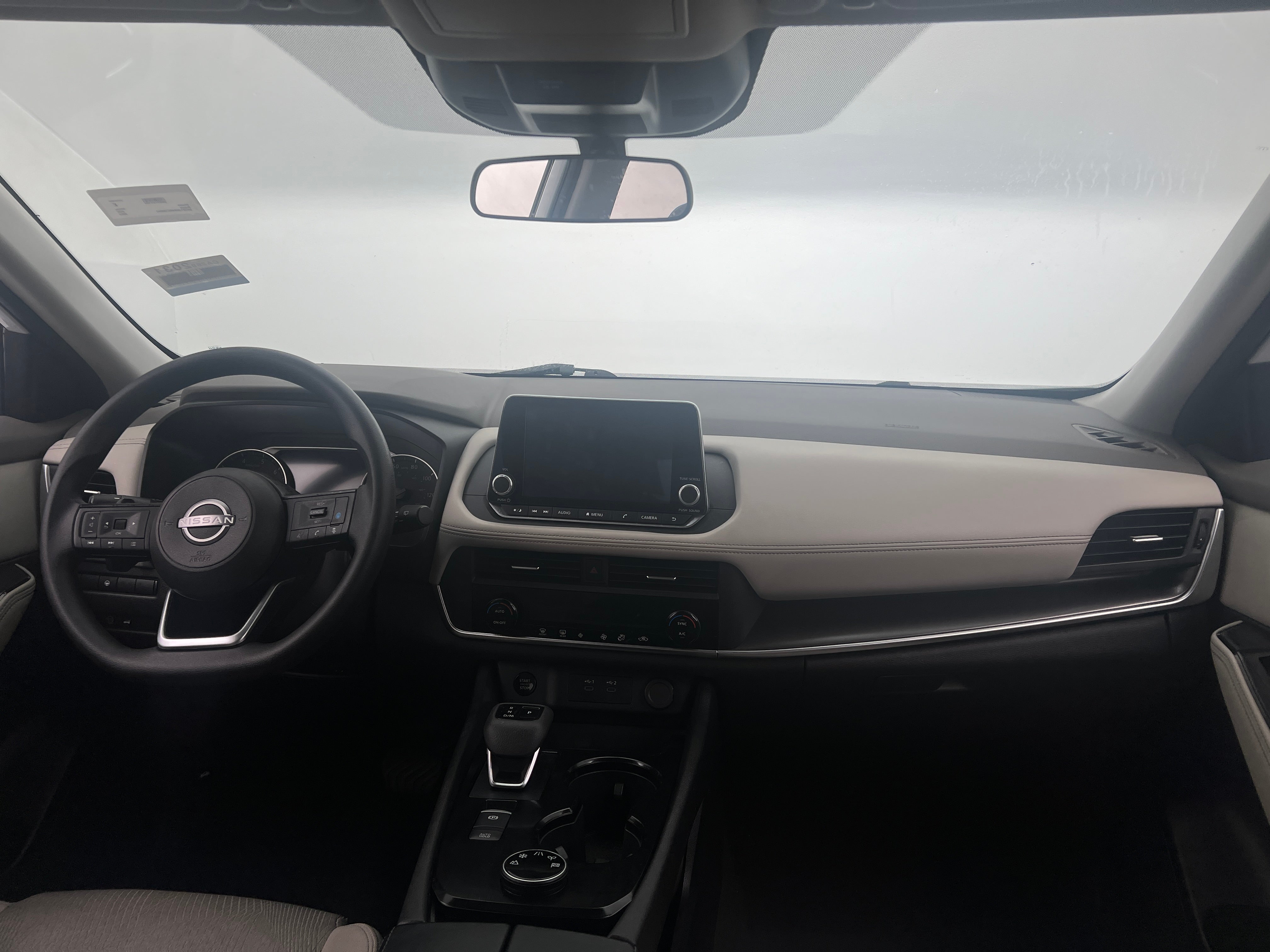 2024 Nissan Rogue SV 3