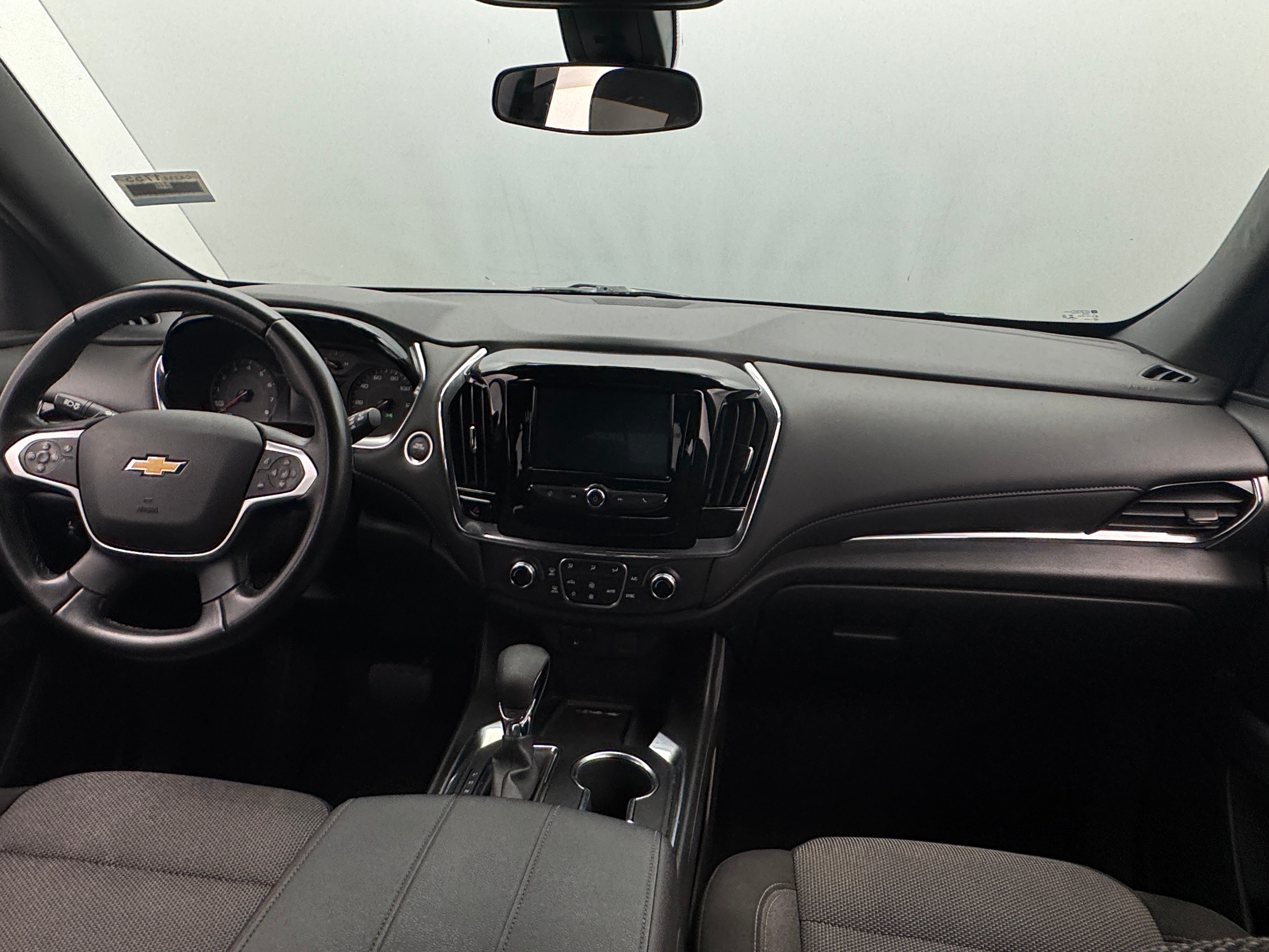 2023 Chevrolet Traverse LT 3