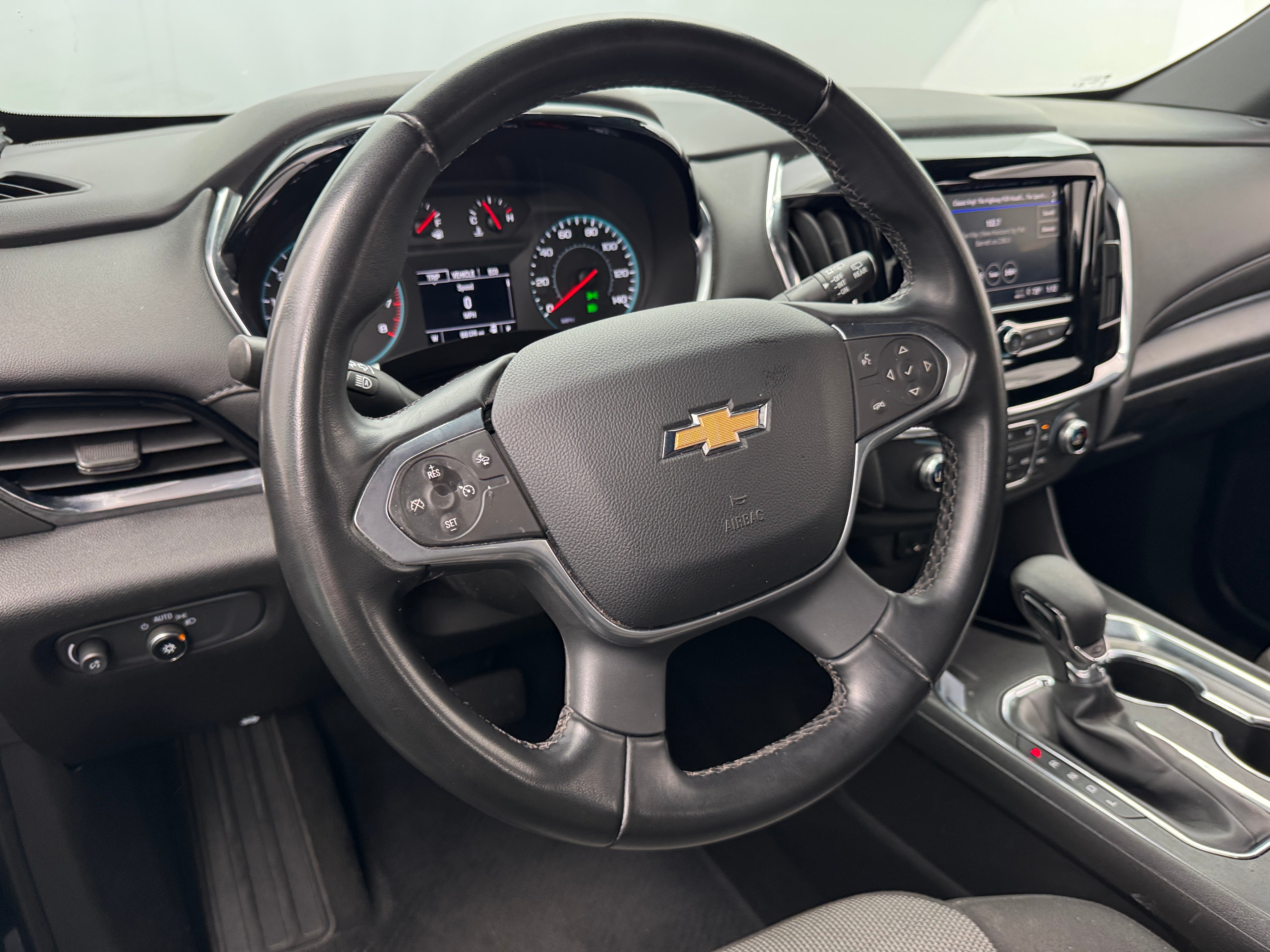 2023 Chevrolet Traverse LT 5