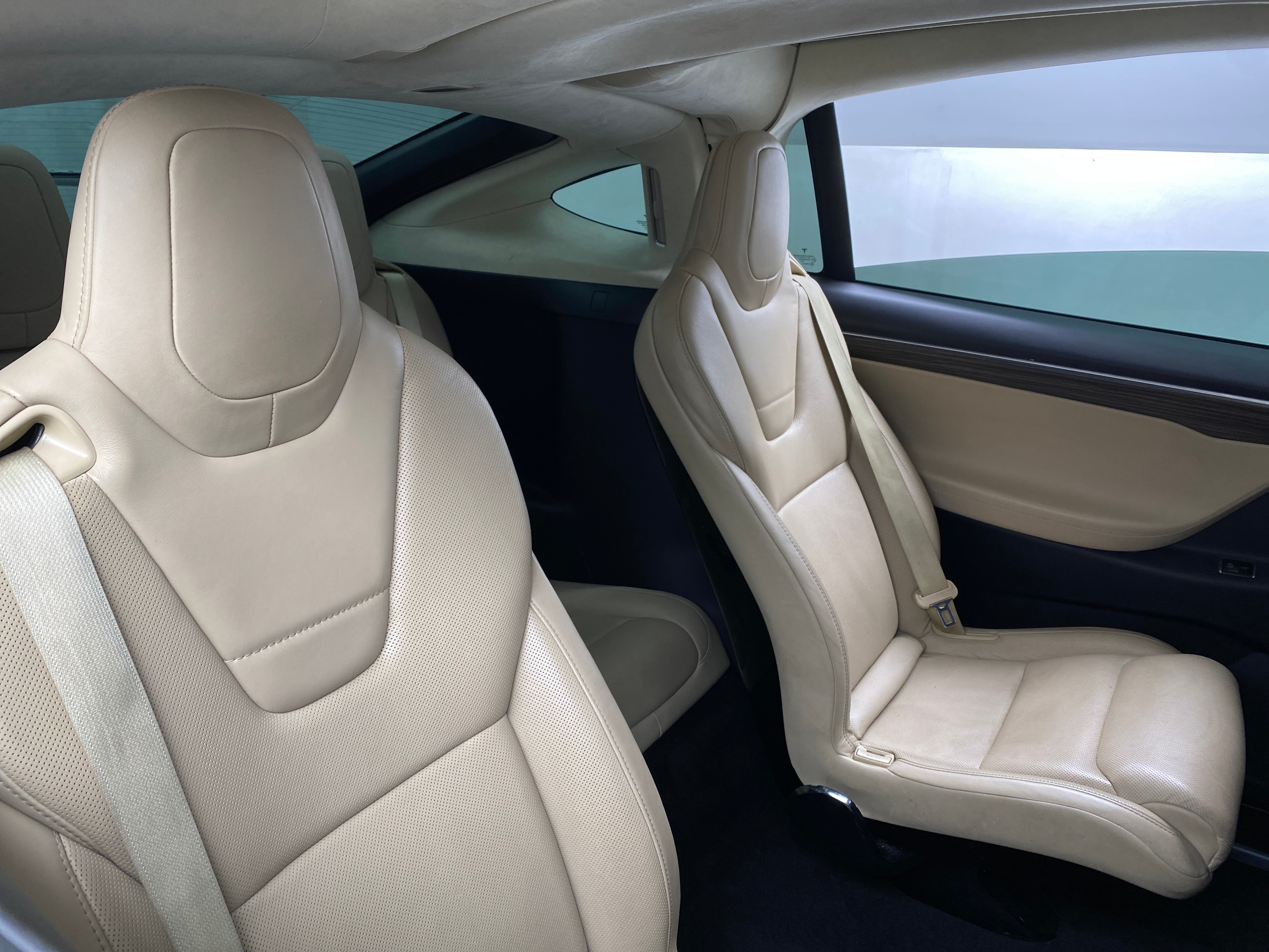 2016 Tesla Model X 75D 5