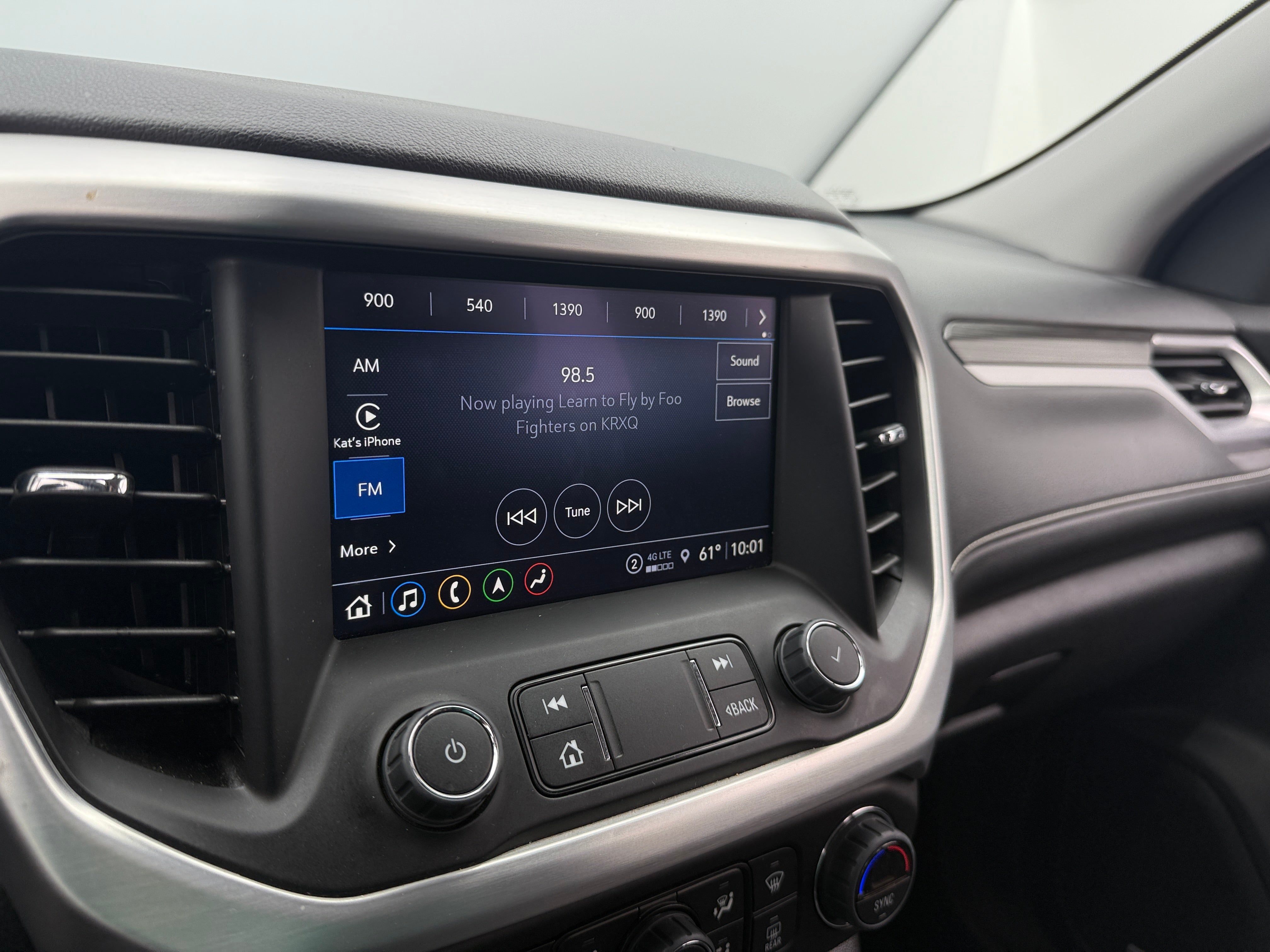 2023 GMC Acadia SLT 3