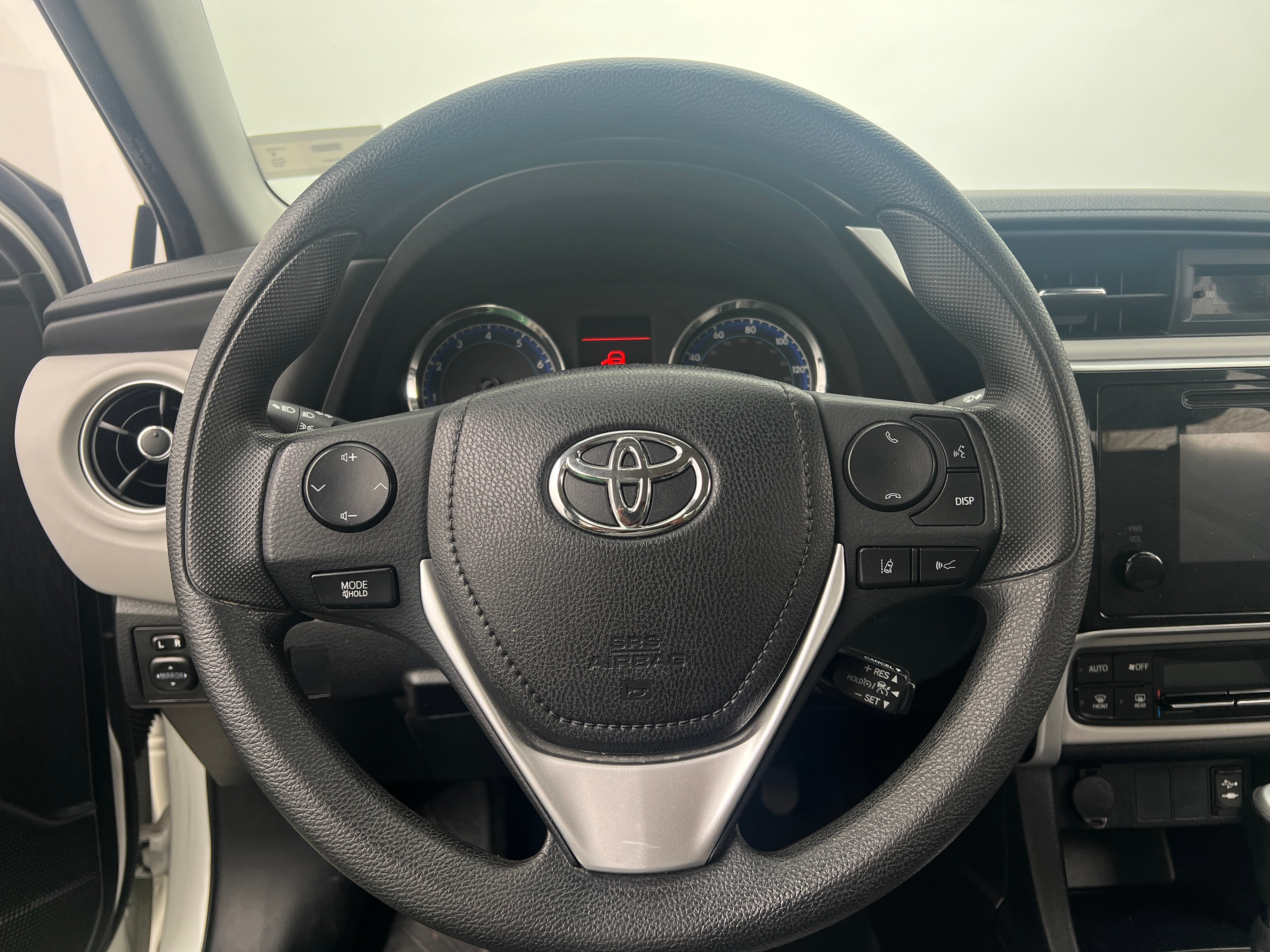 2017 Toyota Corolla LE 5