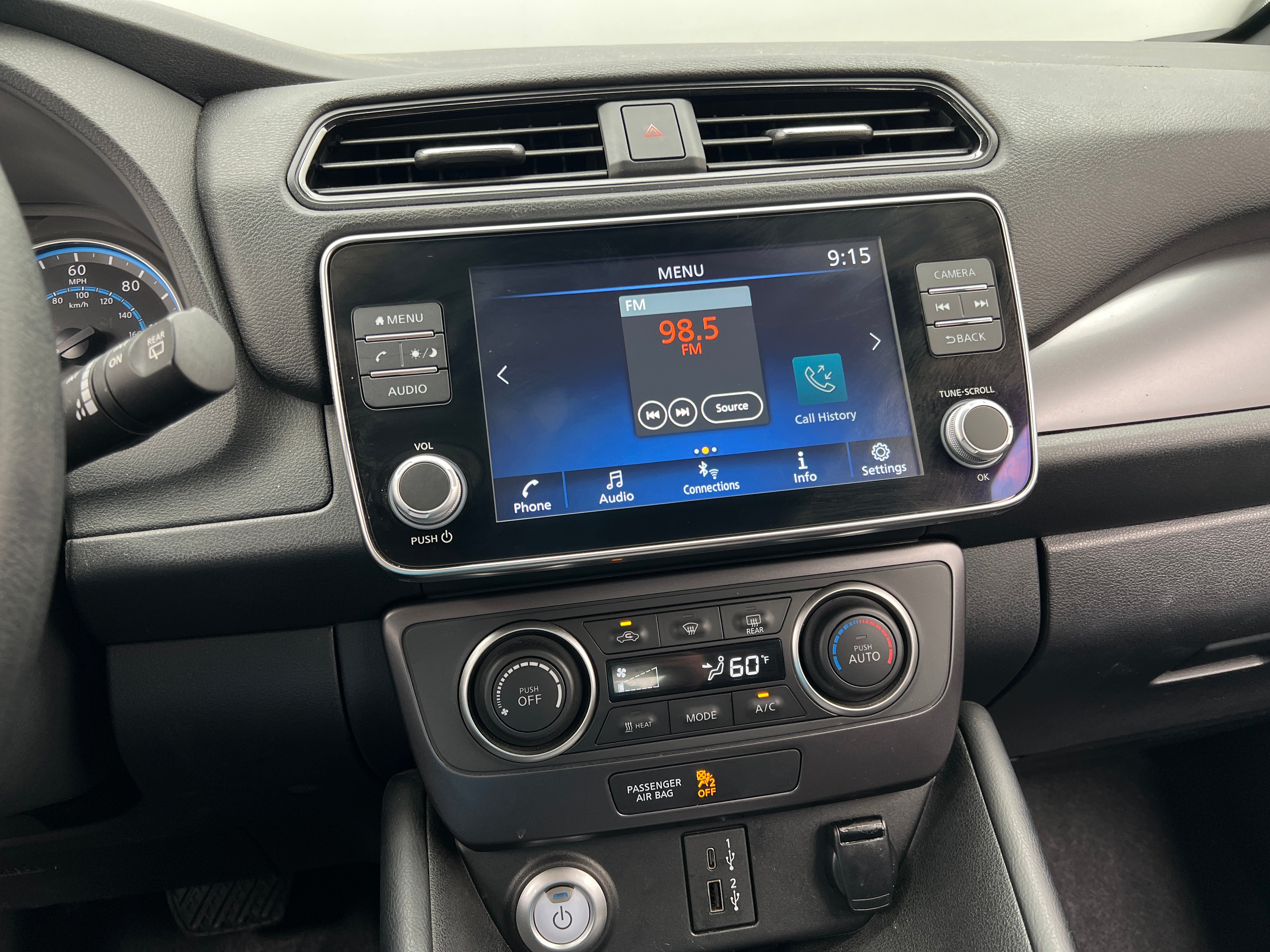 2024 Nissan Leaf S 4