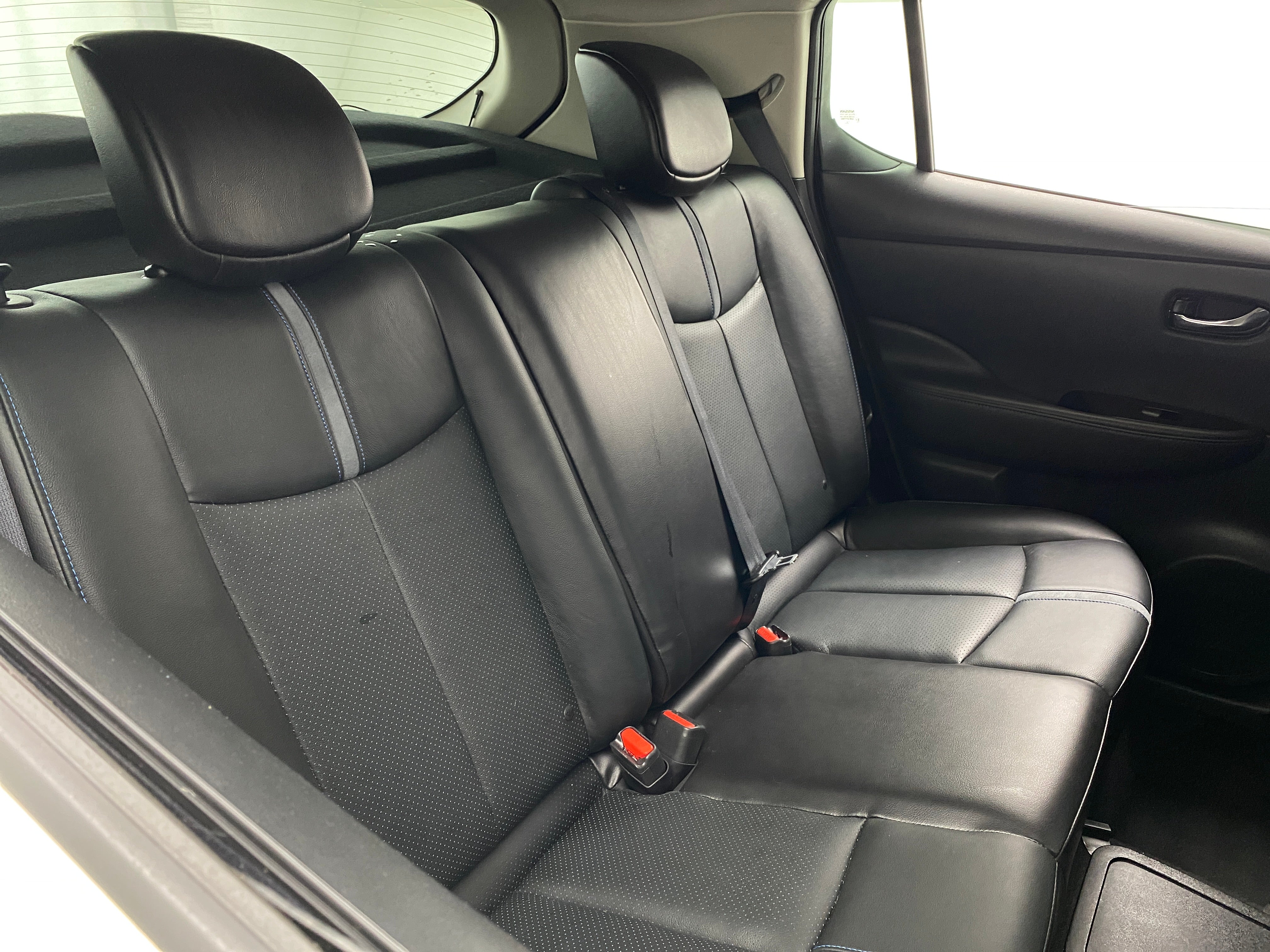 2019 Nissan Leaf SL 5