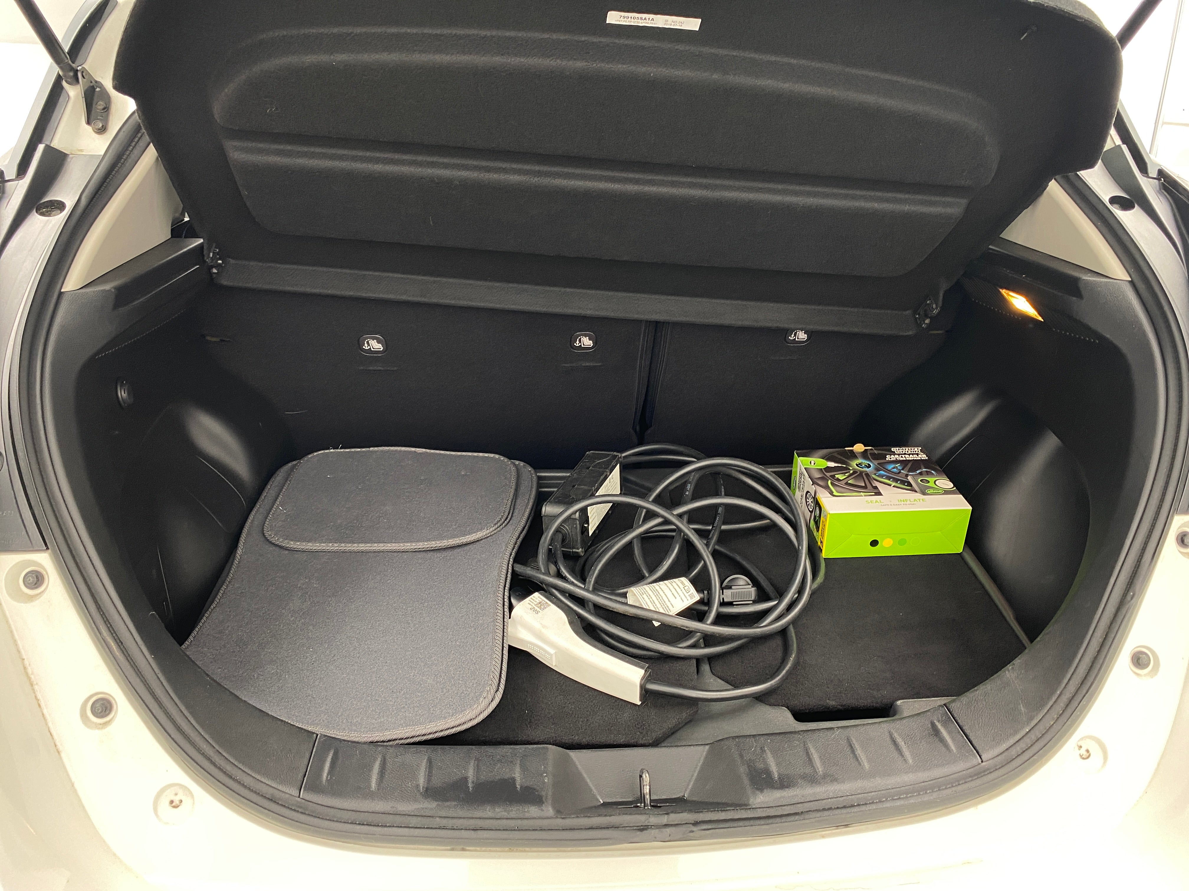 2019 Nissan Leaf SL 6