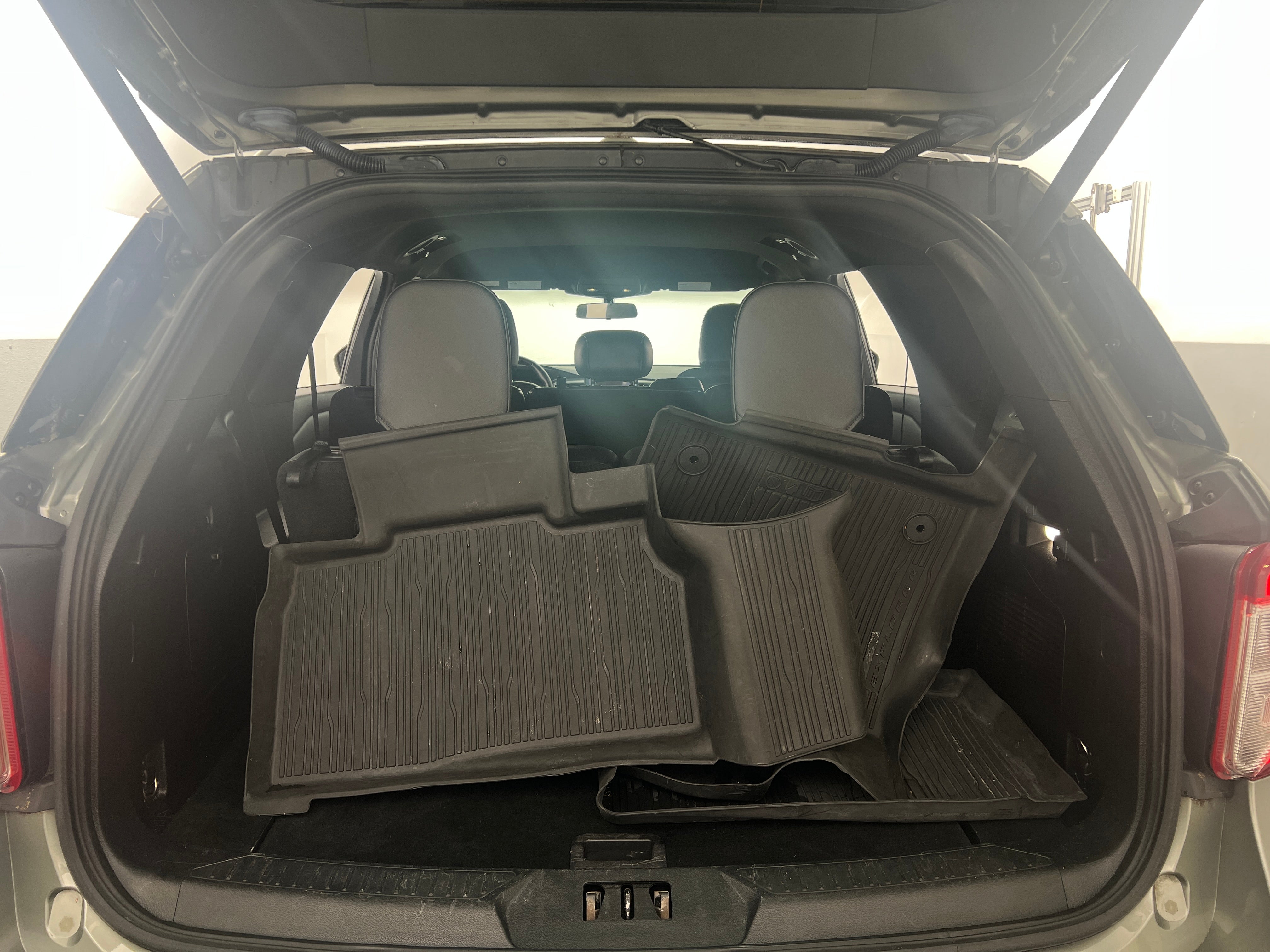 2020 Ford Explorer XLT 6