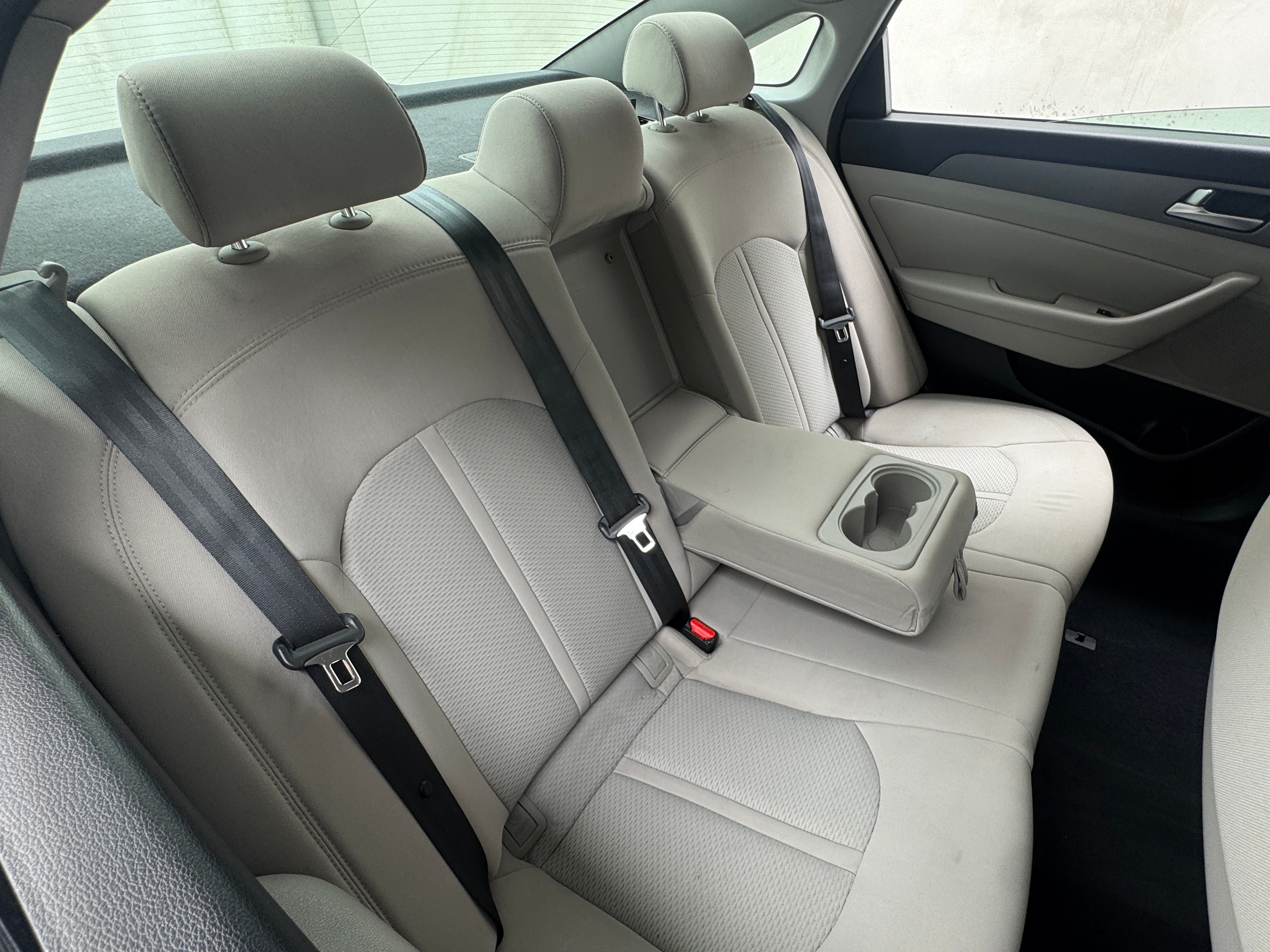 2015 Hyundai Sonata SE 6