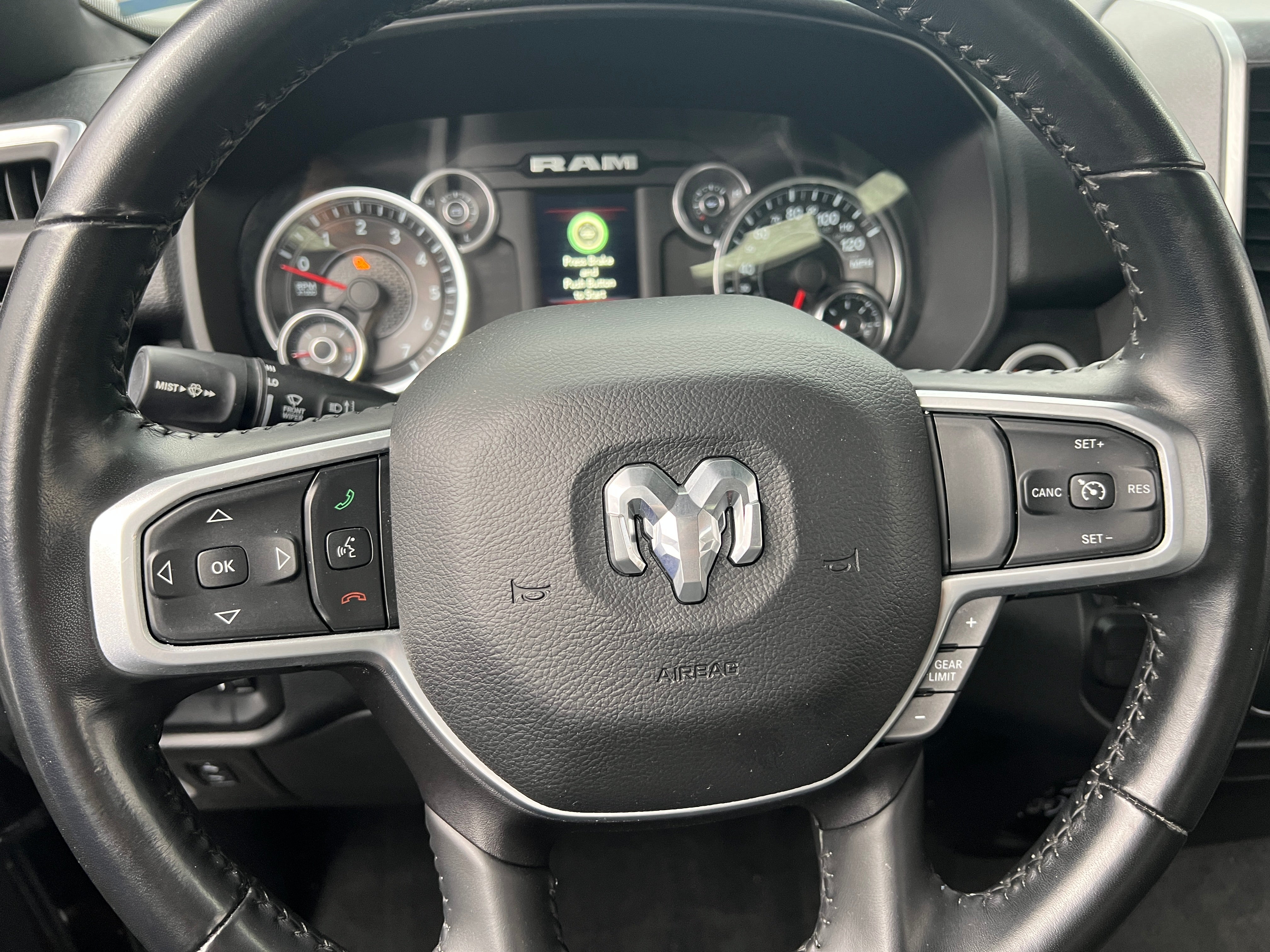 2022 RAM 1500 Big Horn 5