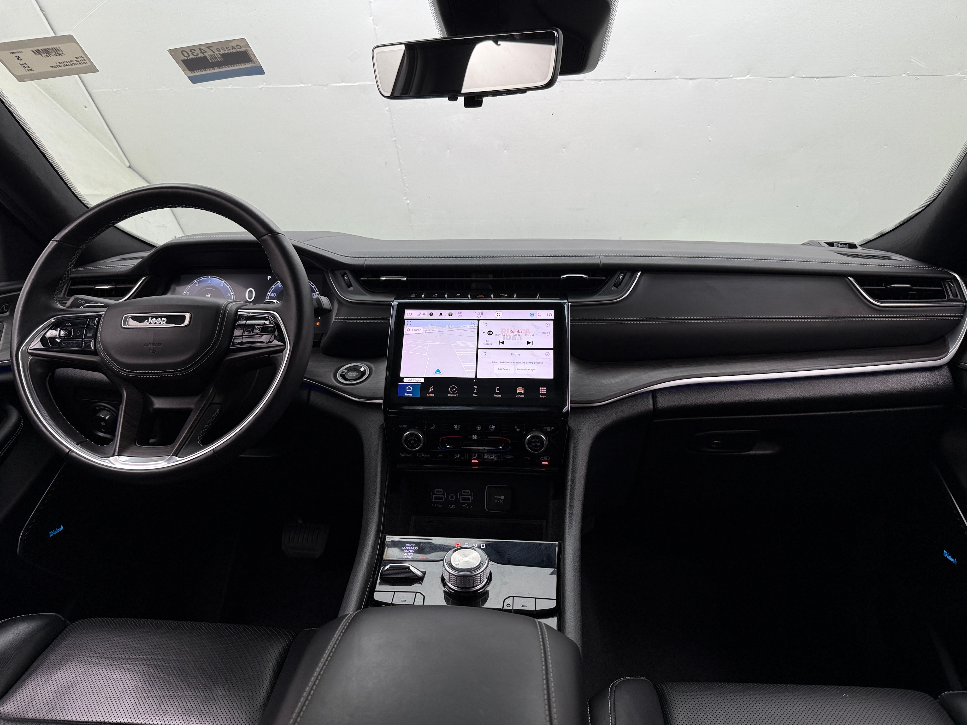 2021 Jeep Grand Cherokee L Overland 2