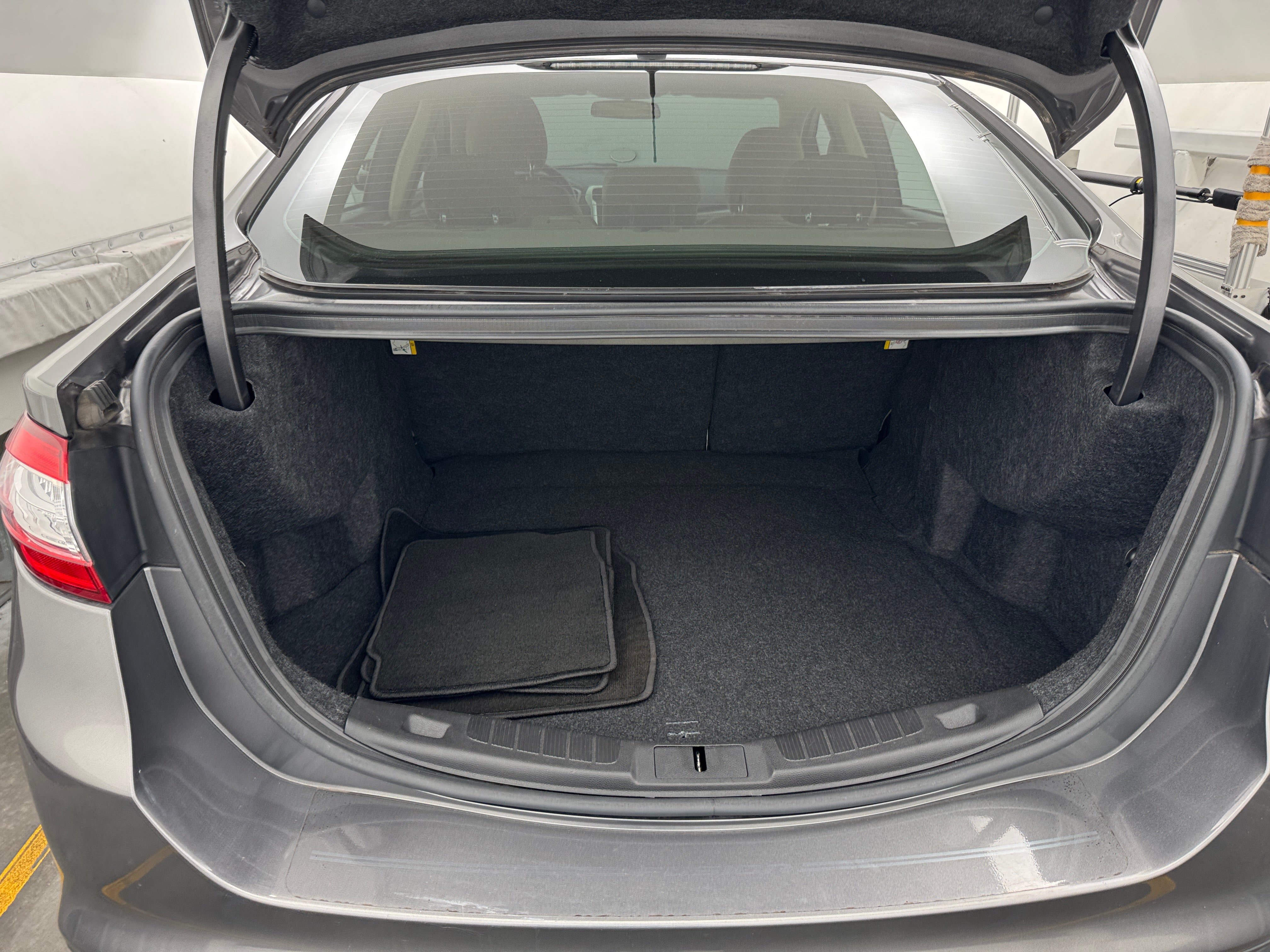 2014 Ford Fusion SE 7