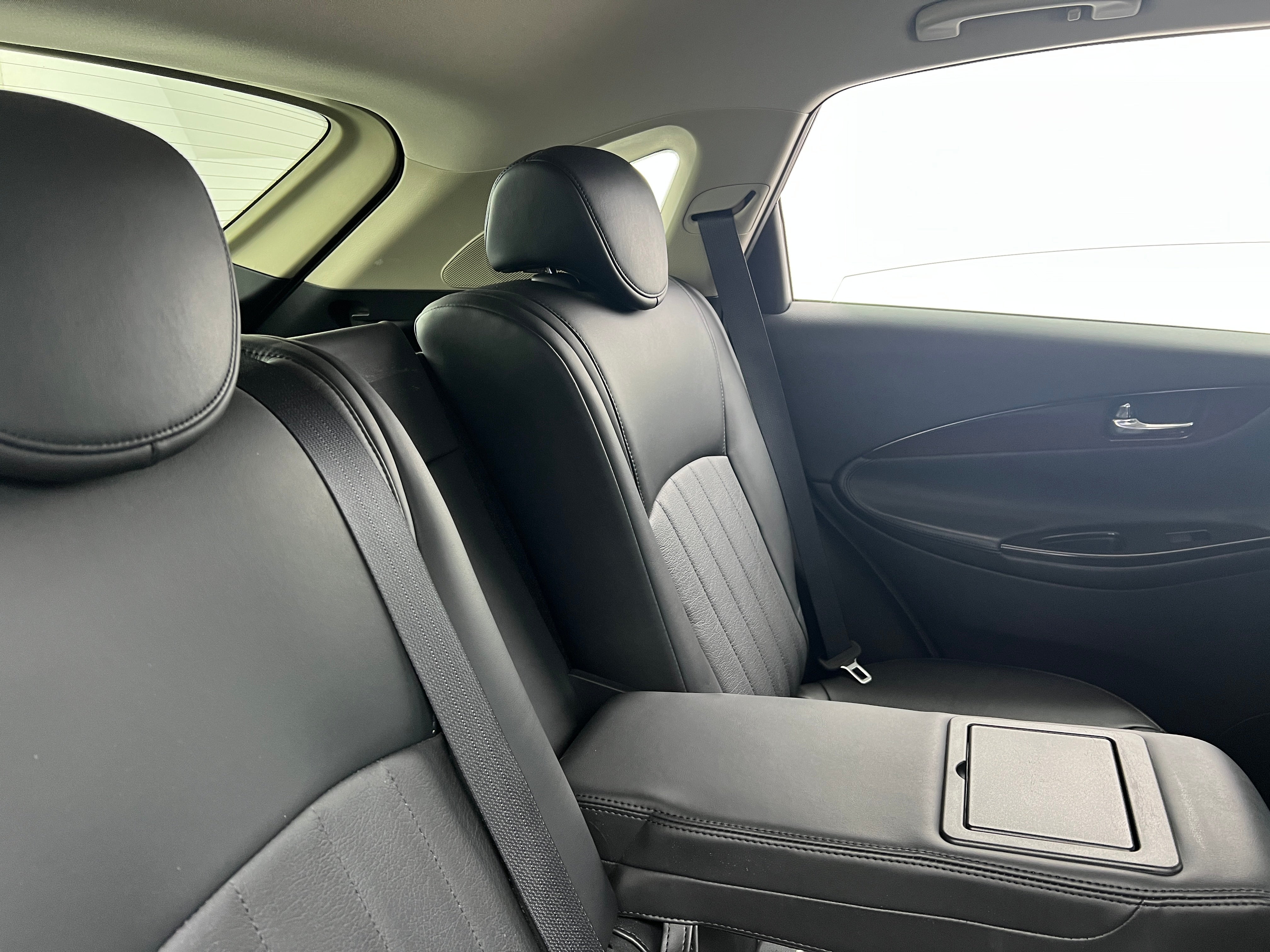 2016 INFINITI QX50 Base 5