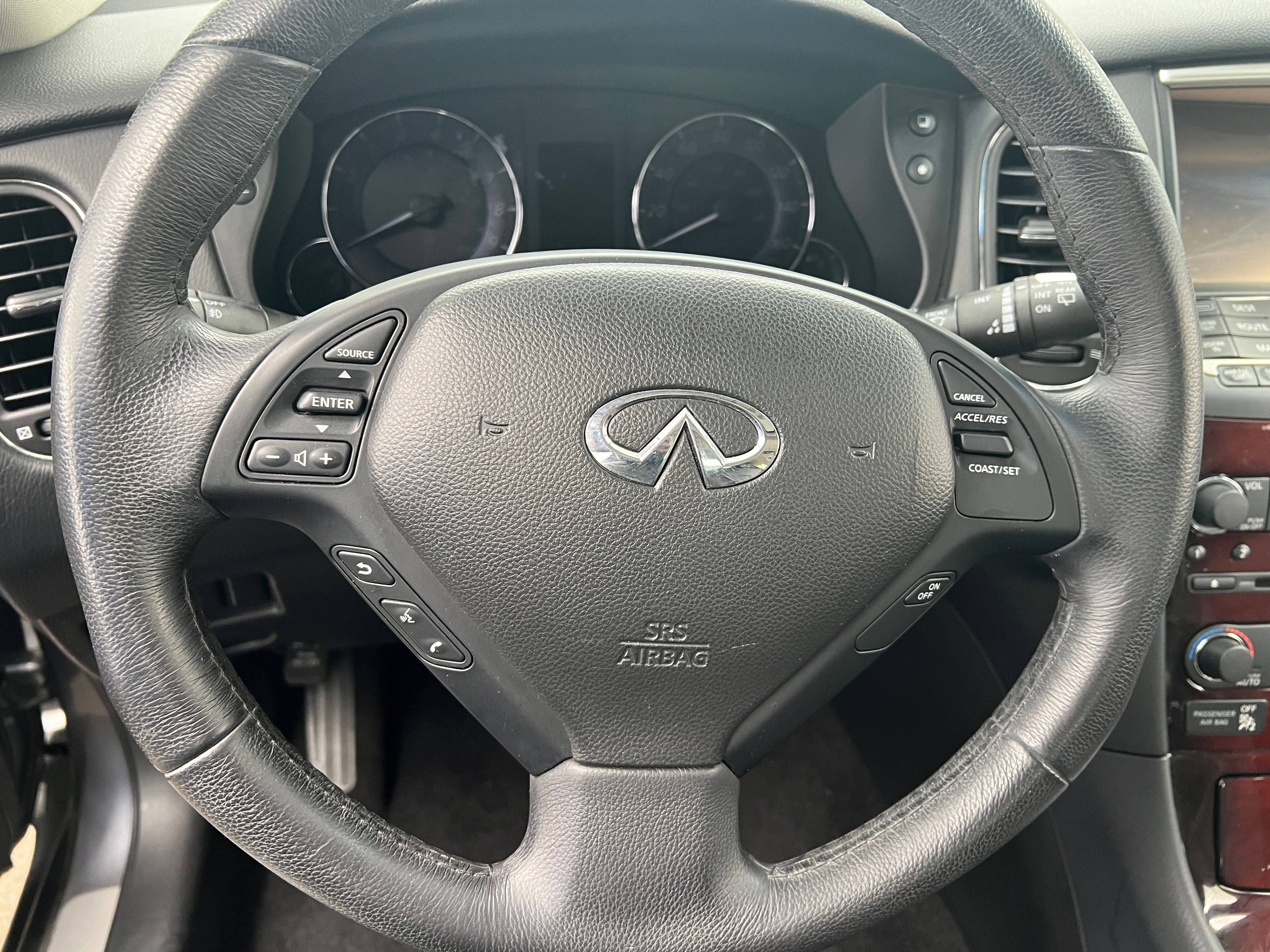 2016 INFINITI QX50 Base 4