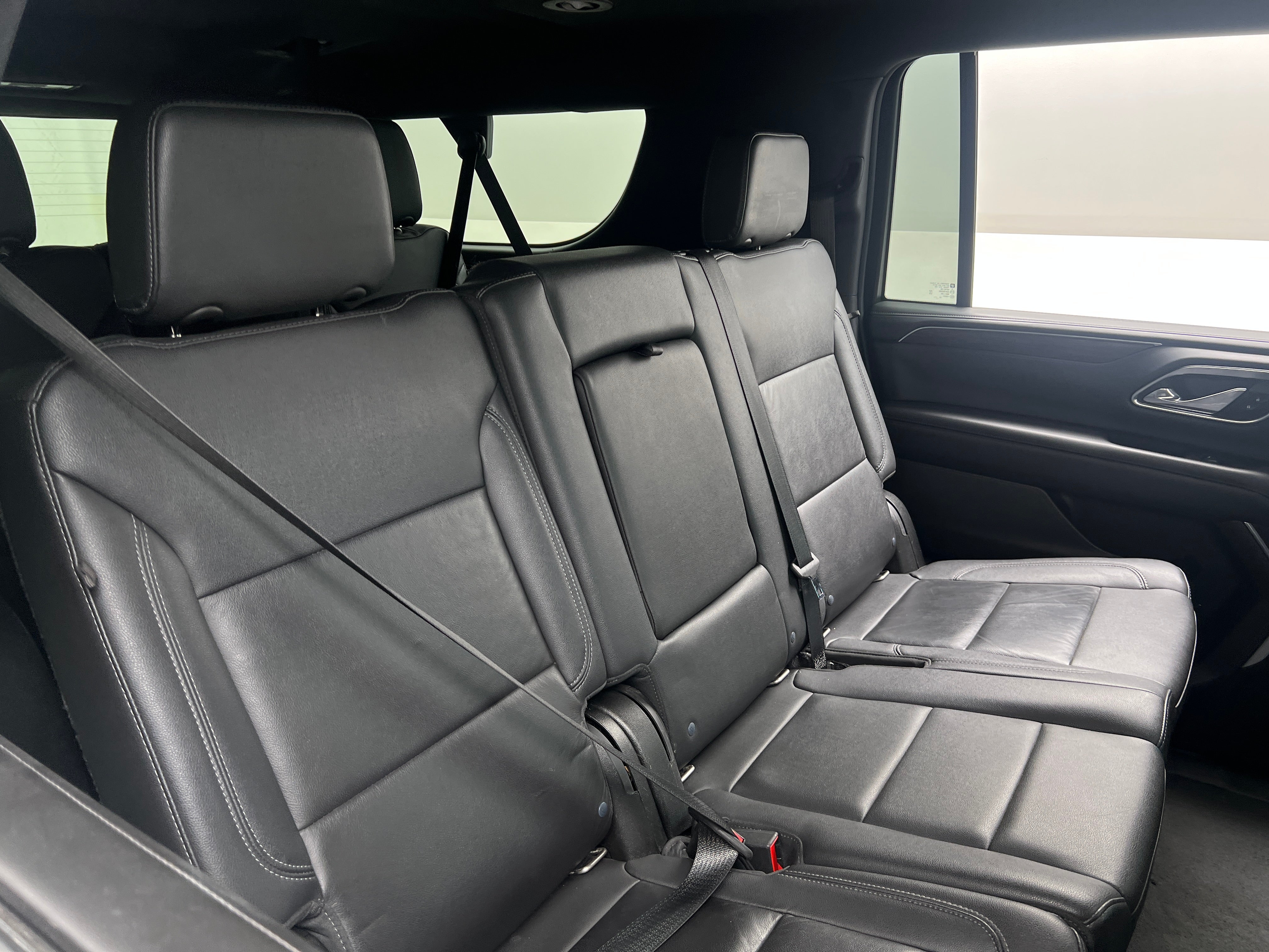 2021 Chevrolet Suburban LT 5