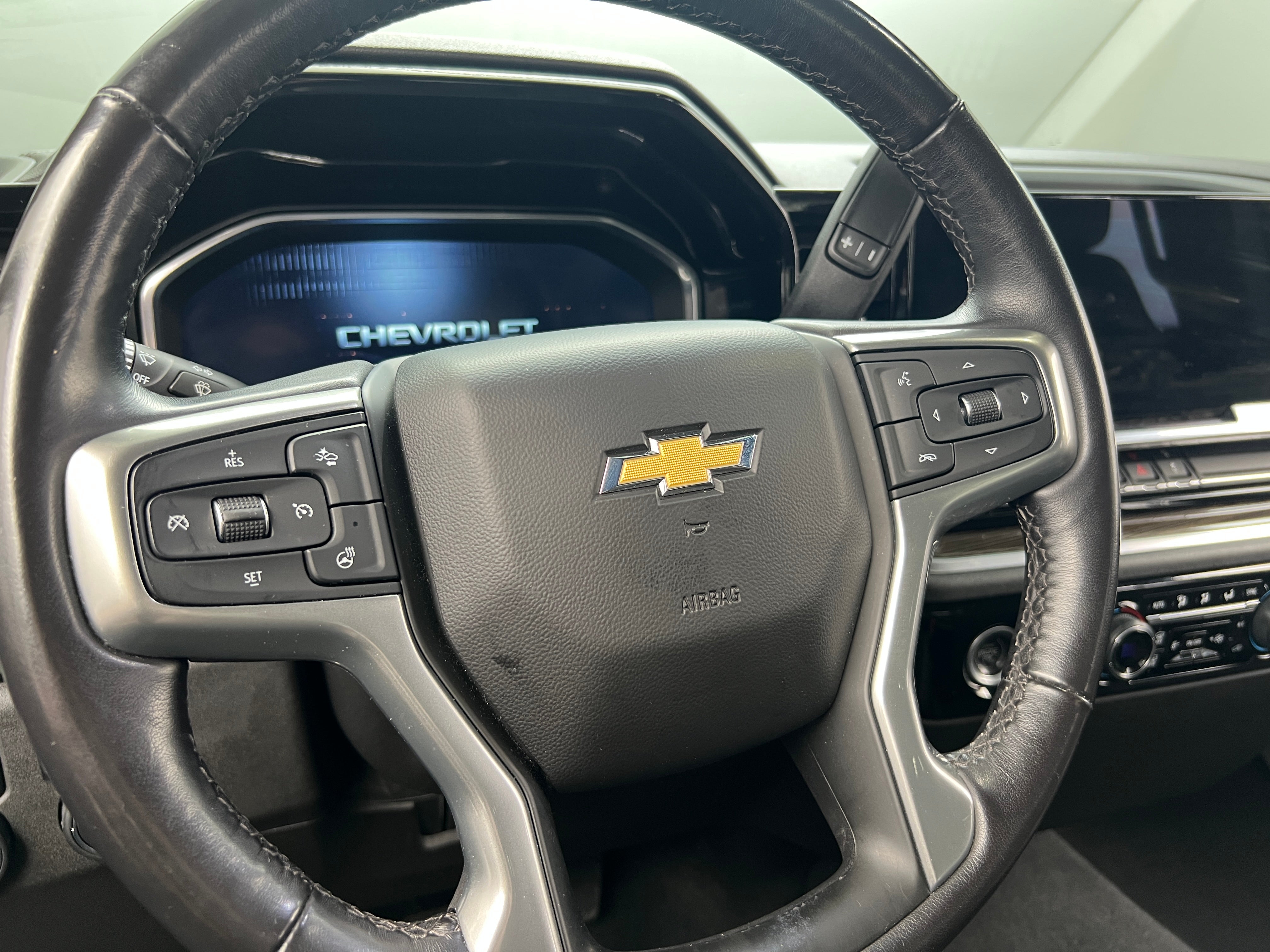 2022 Chevrolet Silverado 1500 LT 5