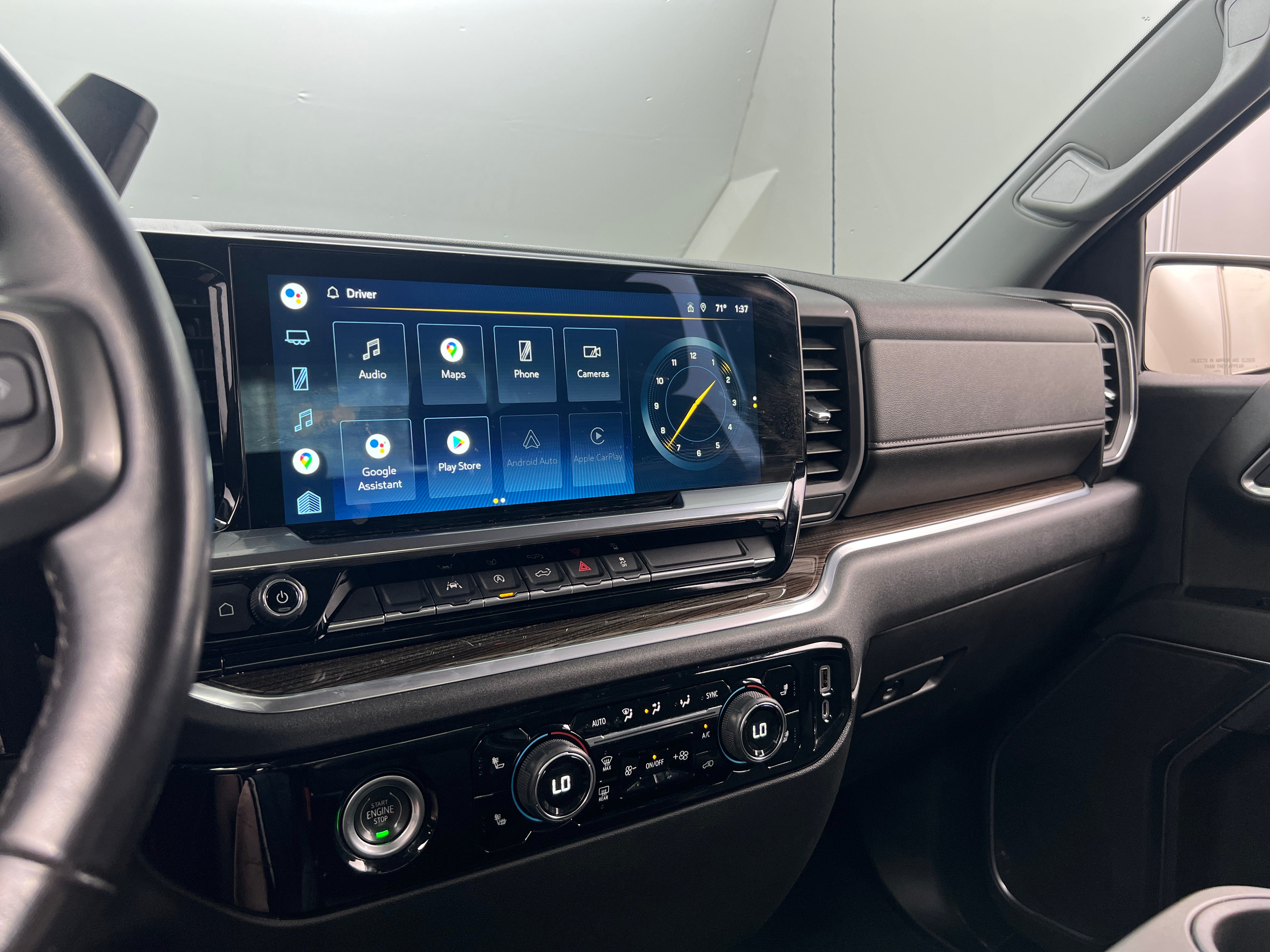 2022 Chevrolet Silverado 1500 LT 4