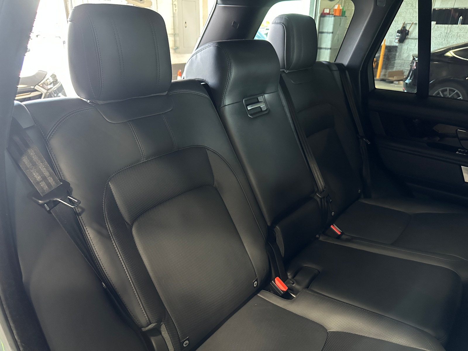 Thumbnail: 2020 Land Rover Range Rover - 5