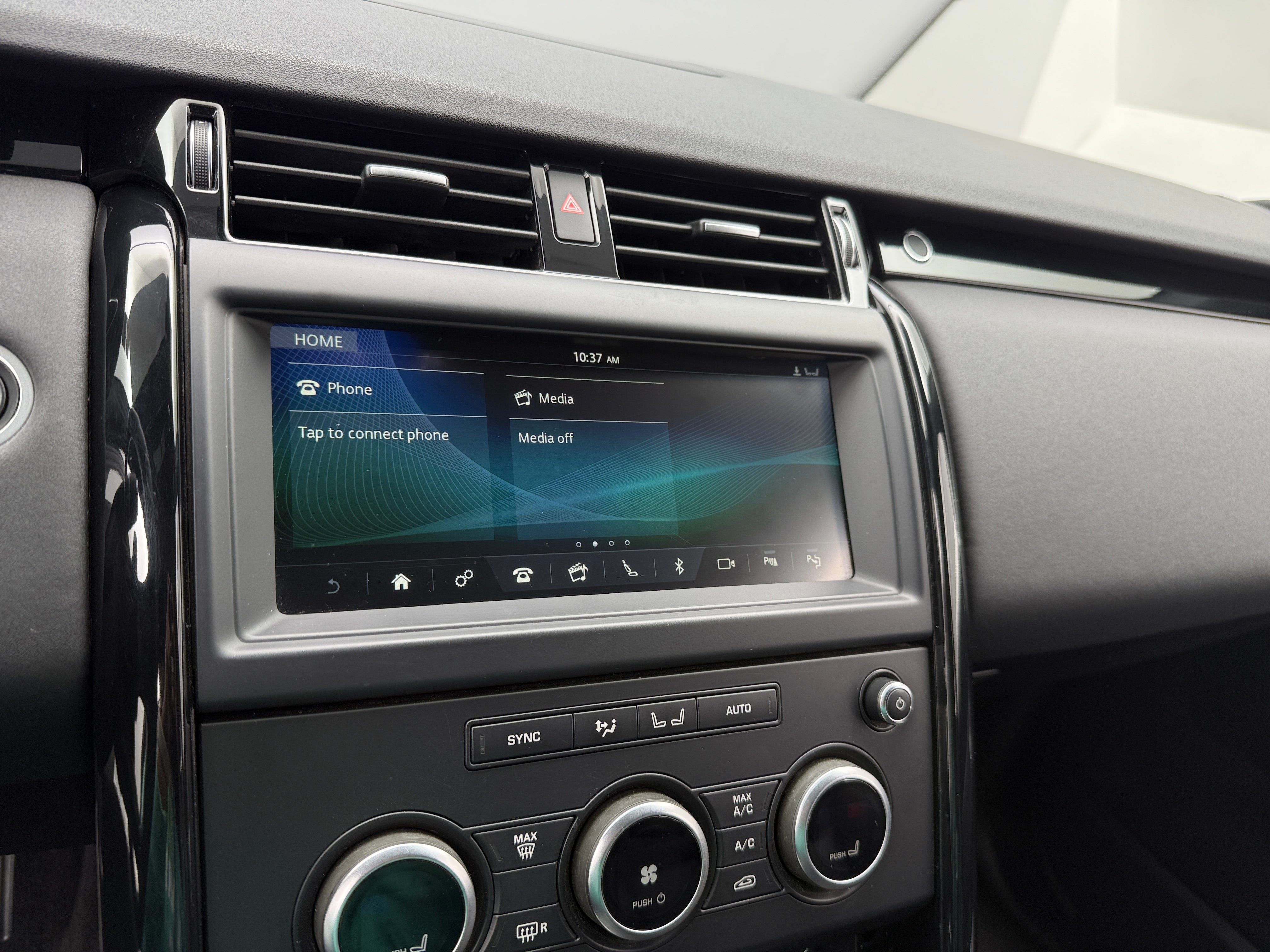 2020 Land Rover Discovery SE 3