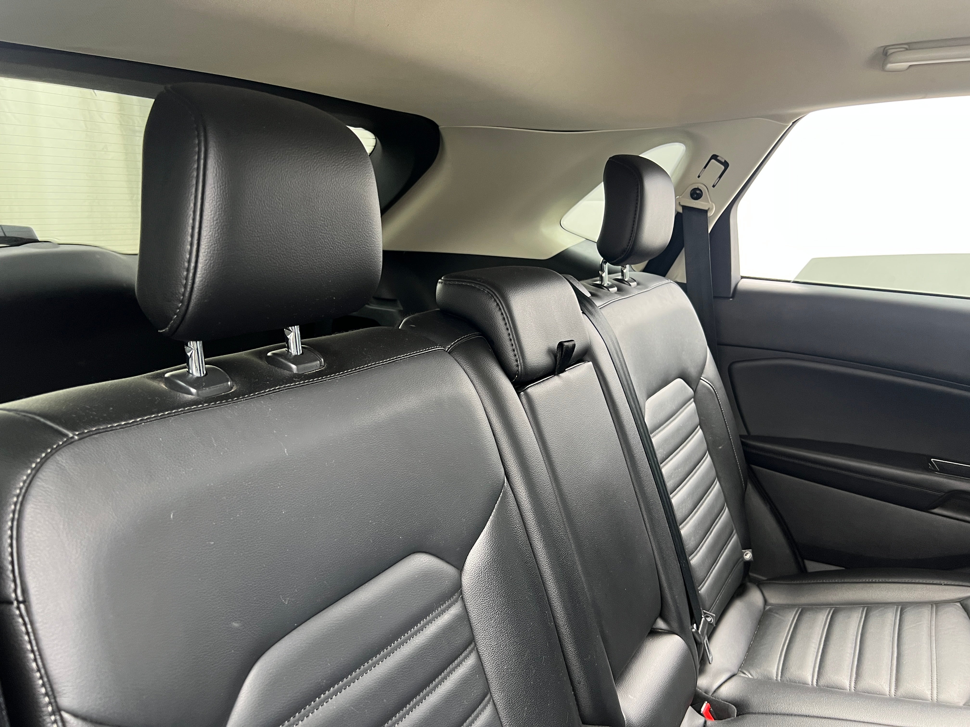 2018 Ford Edge SEL 5