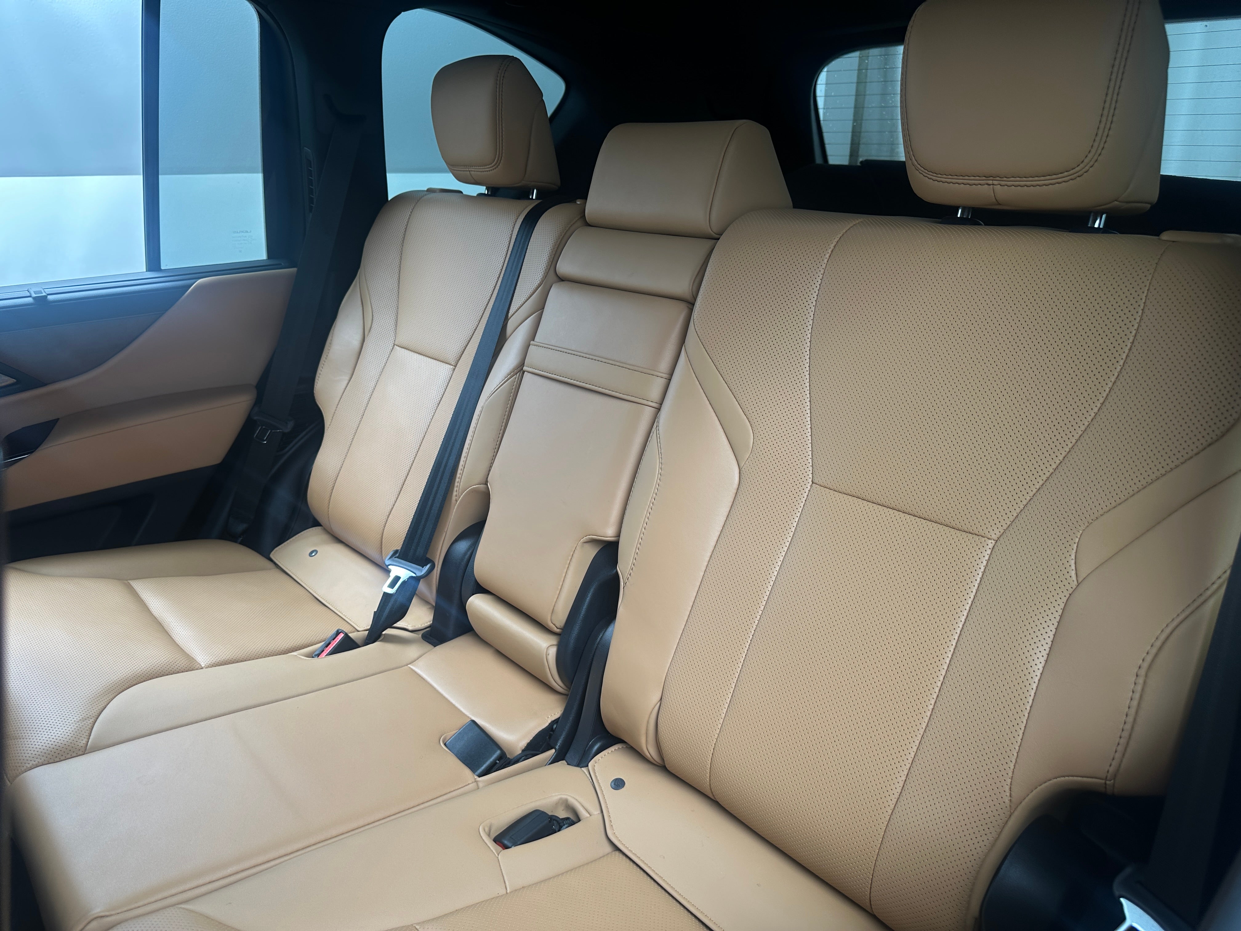 2023 Lexus LX 600 5