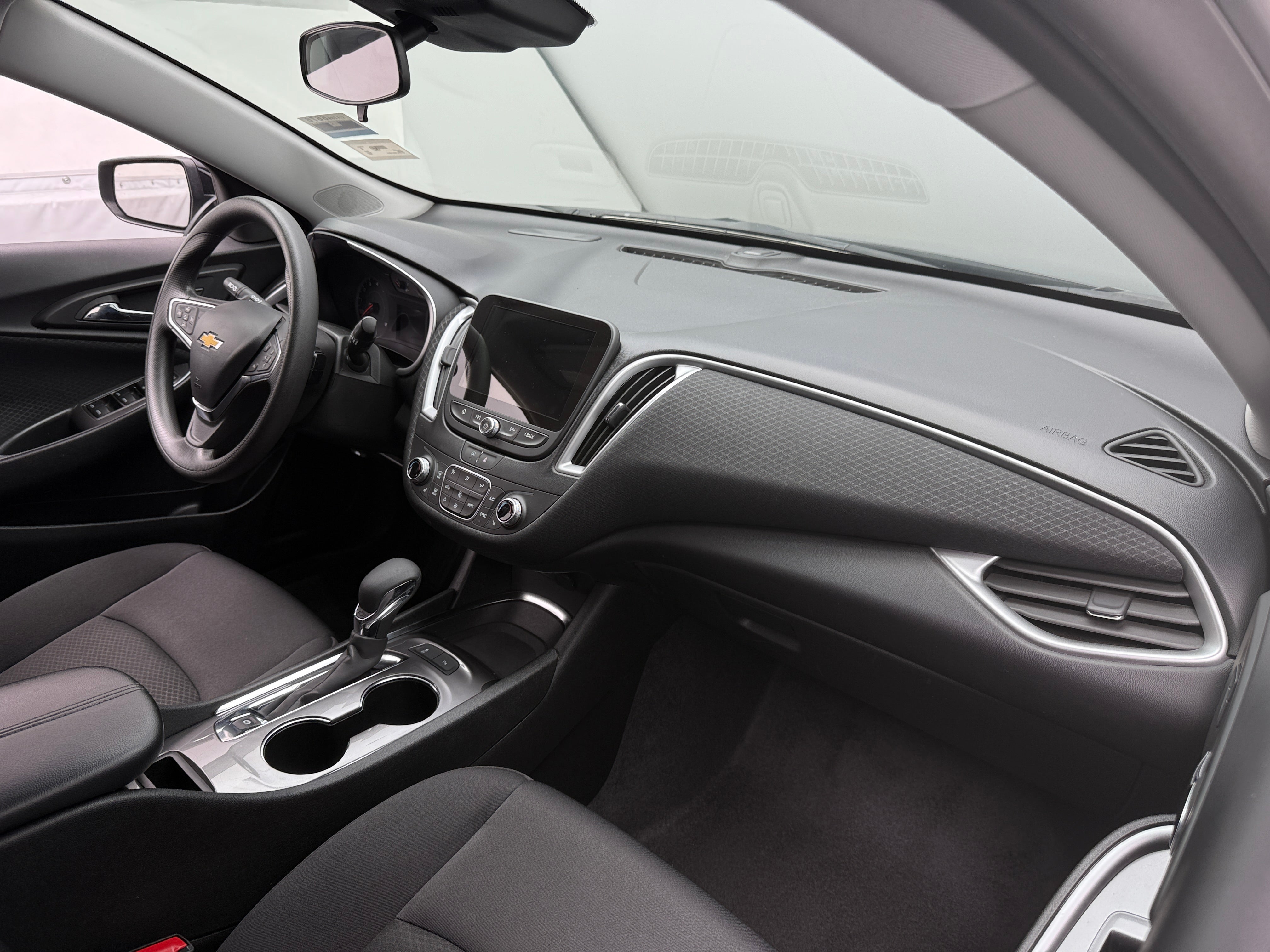 2024 Chevrolet Malibu LT 3
