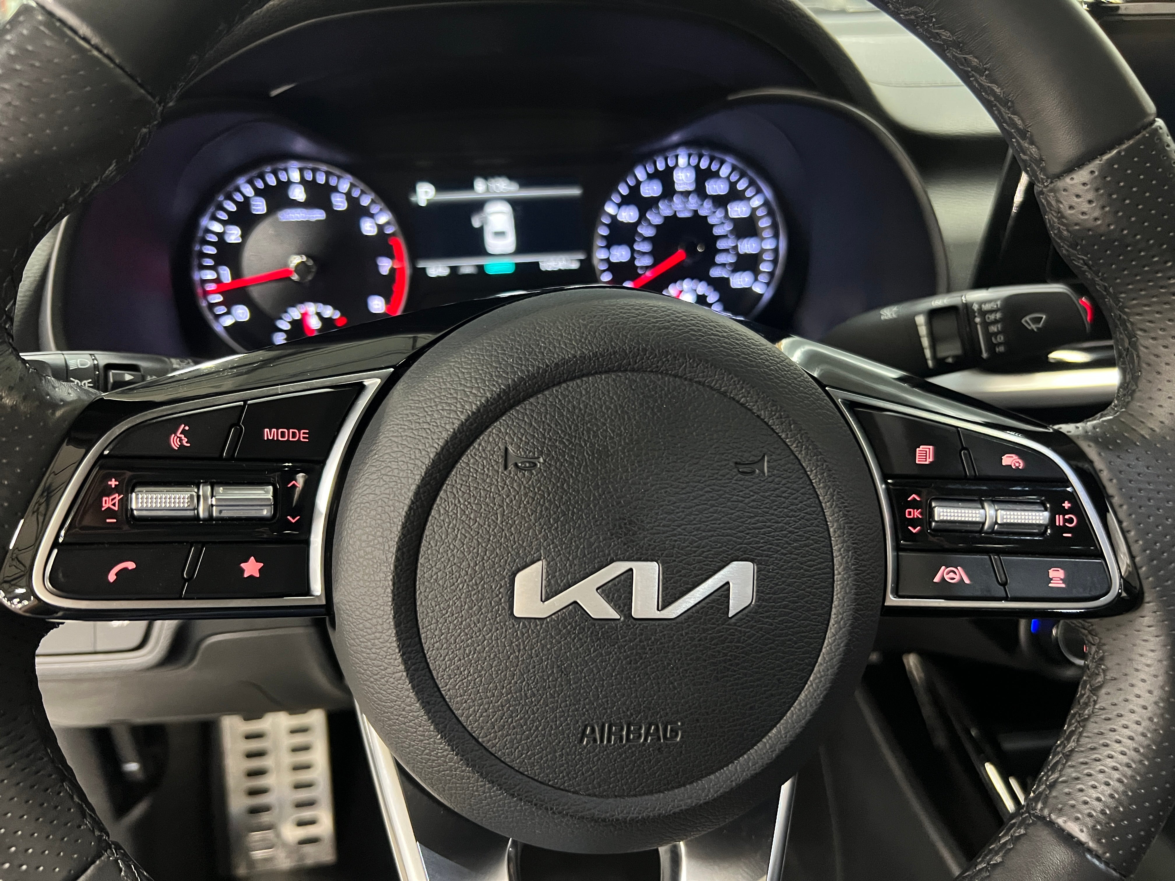 2024 Kia Forte GT-Line 4