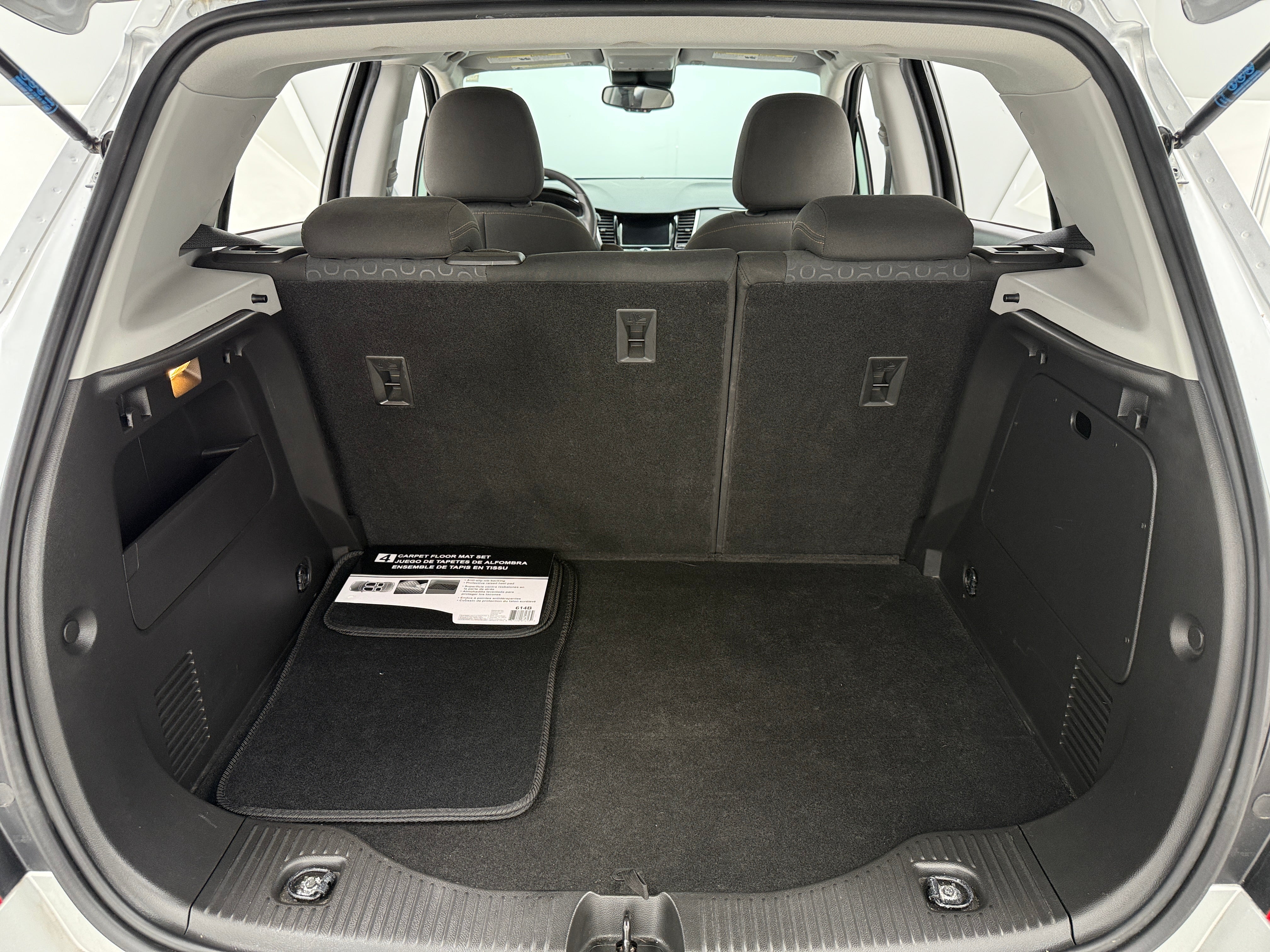 2020 Chevrolet Trax LS 7