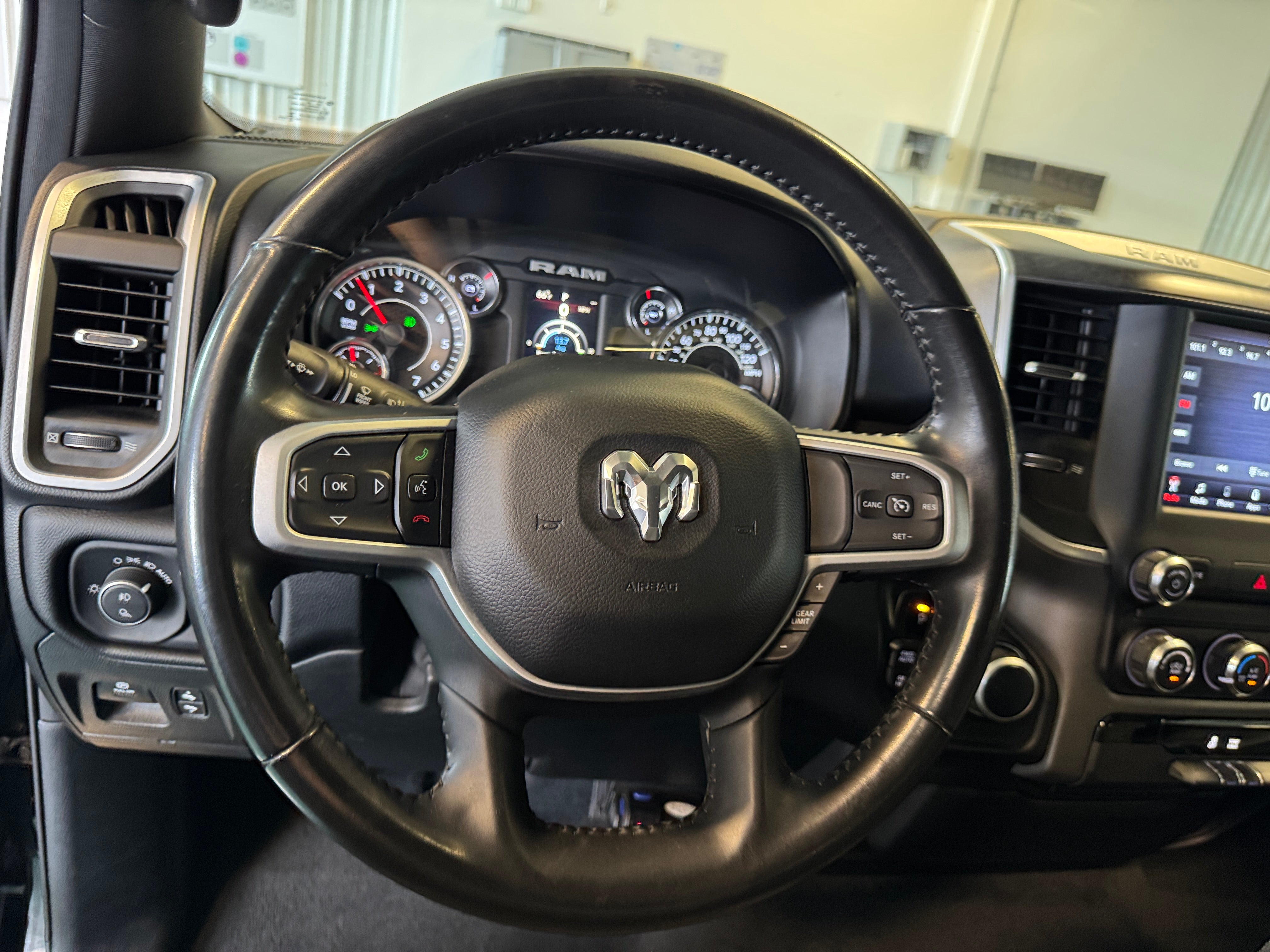 2021 RAM 1500 Big Horn 5