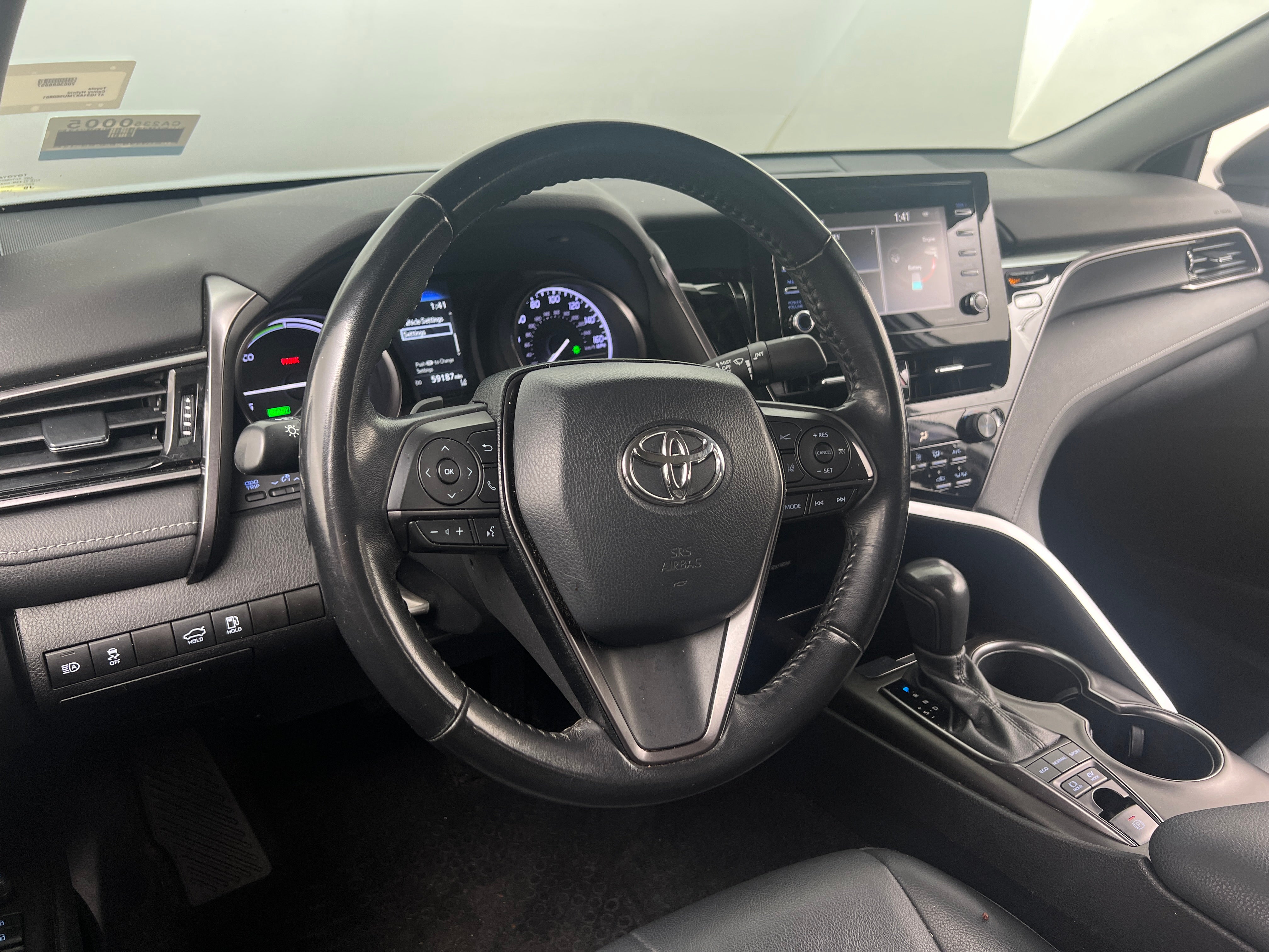 2021 Toyota Camry SE 3