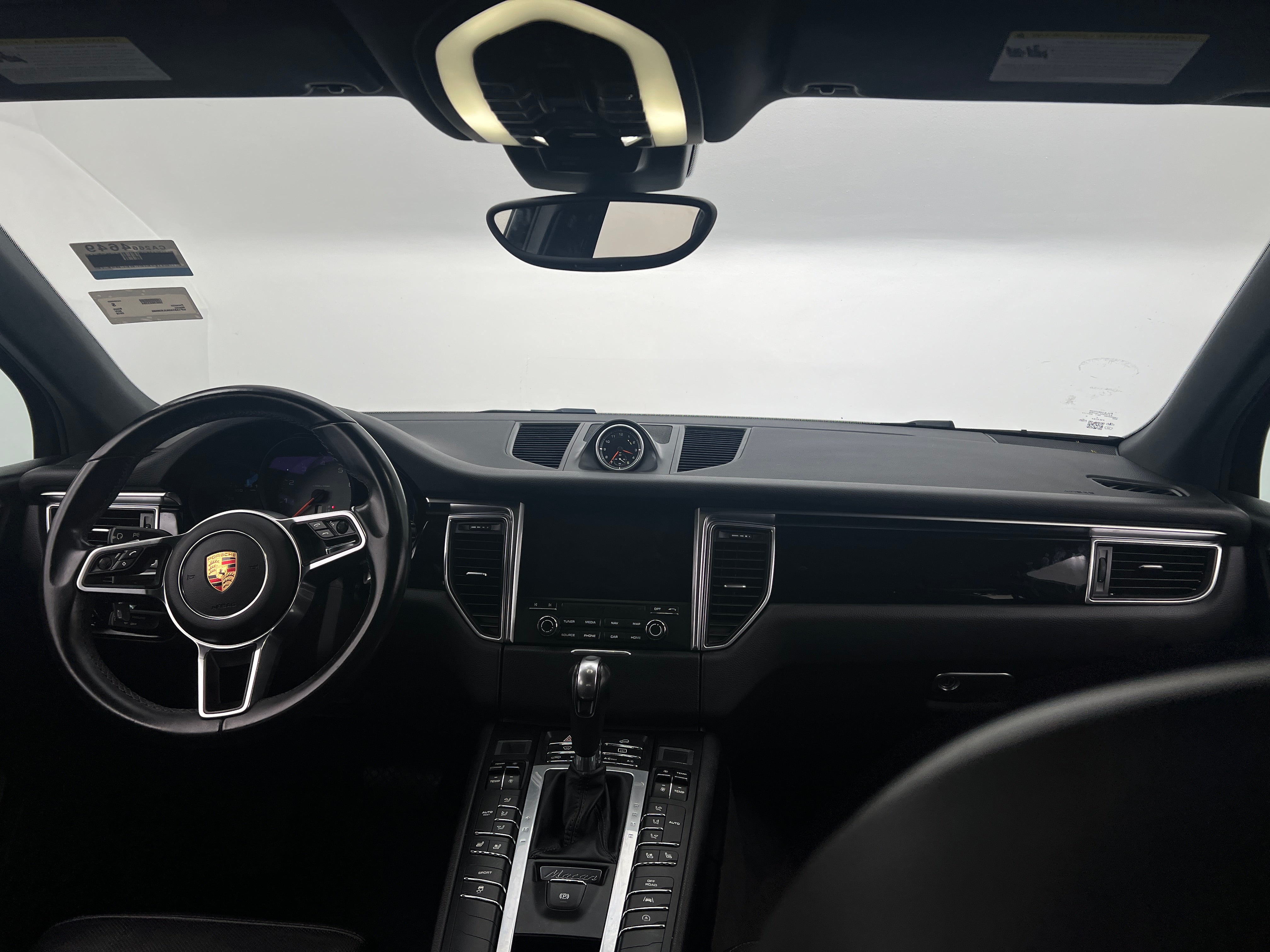 2018 Porsche Macan S 2