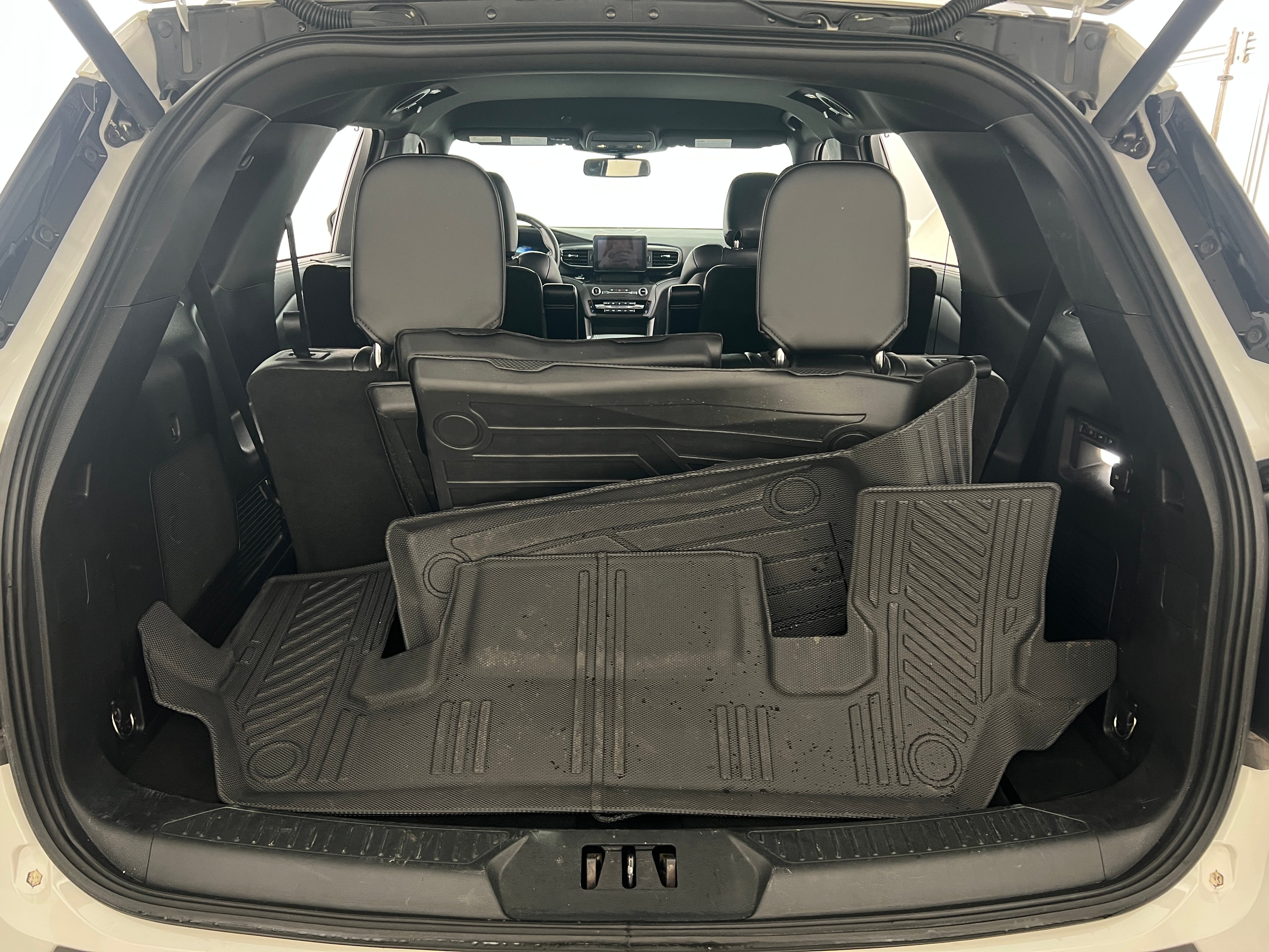 2020 Ford Explorer ST 6
