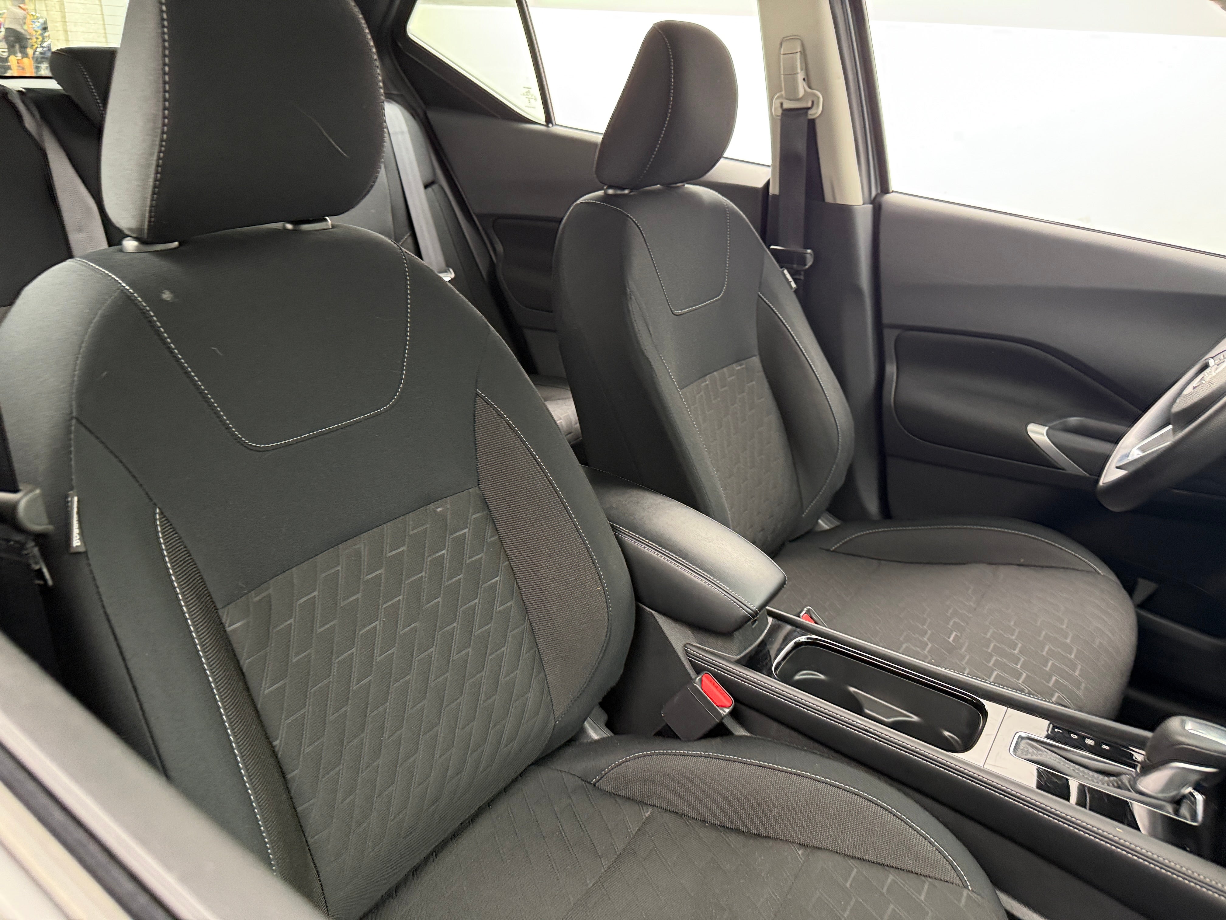 2024 Nissan Kicks SV 2