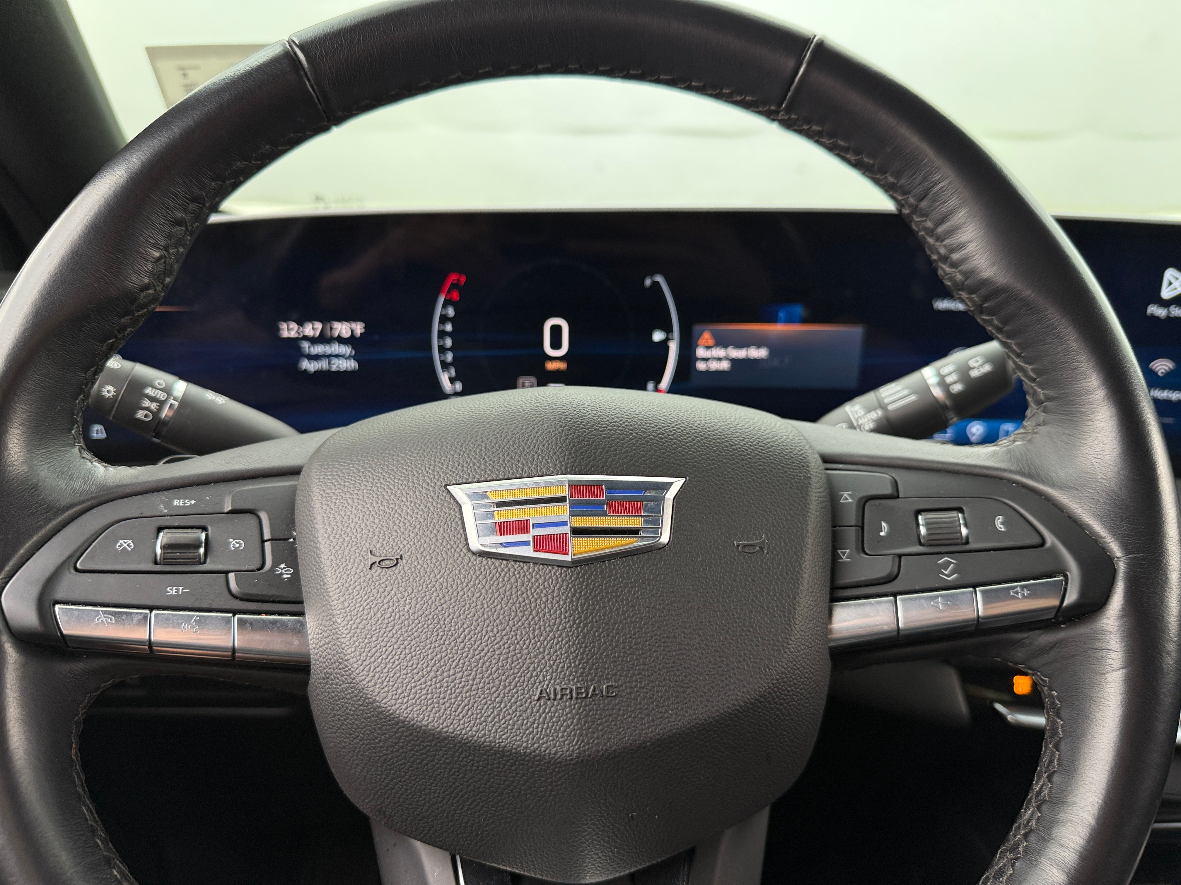 2024 Cadillac XT4 Premium Luxury 4