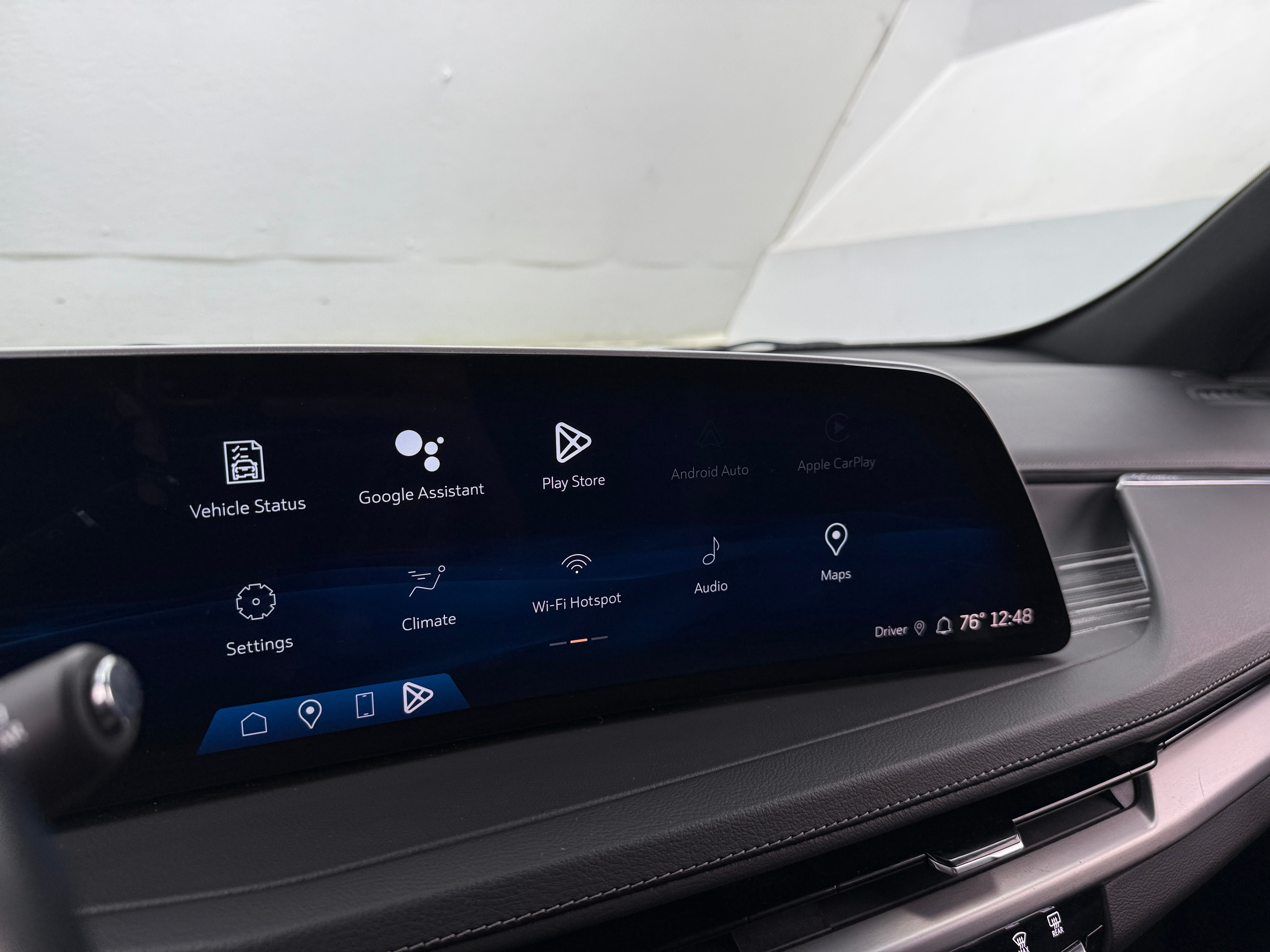 2024 Cadillac XT4 Premium Luxury 3