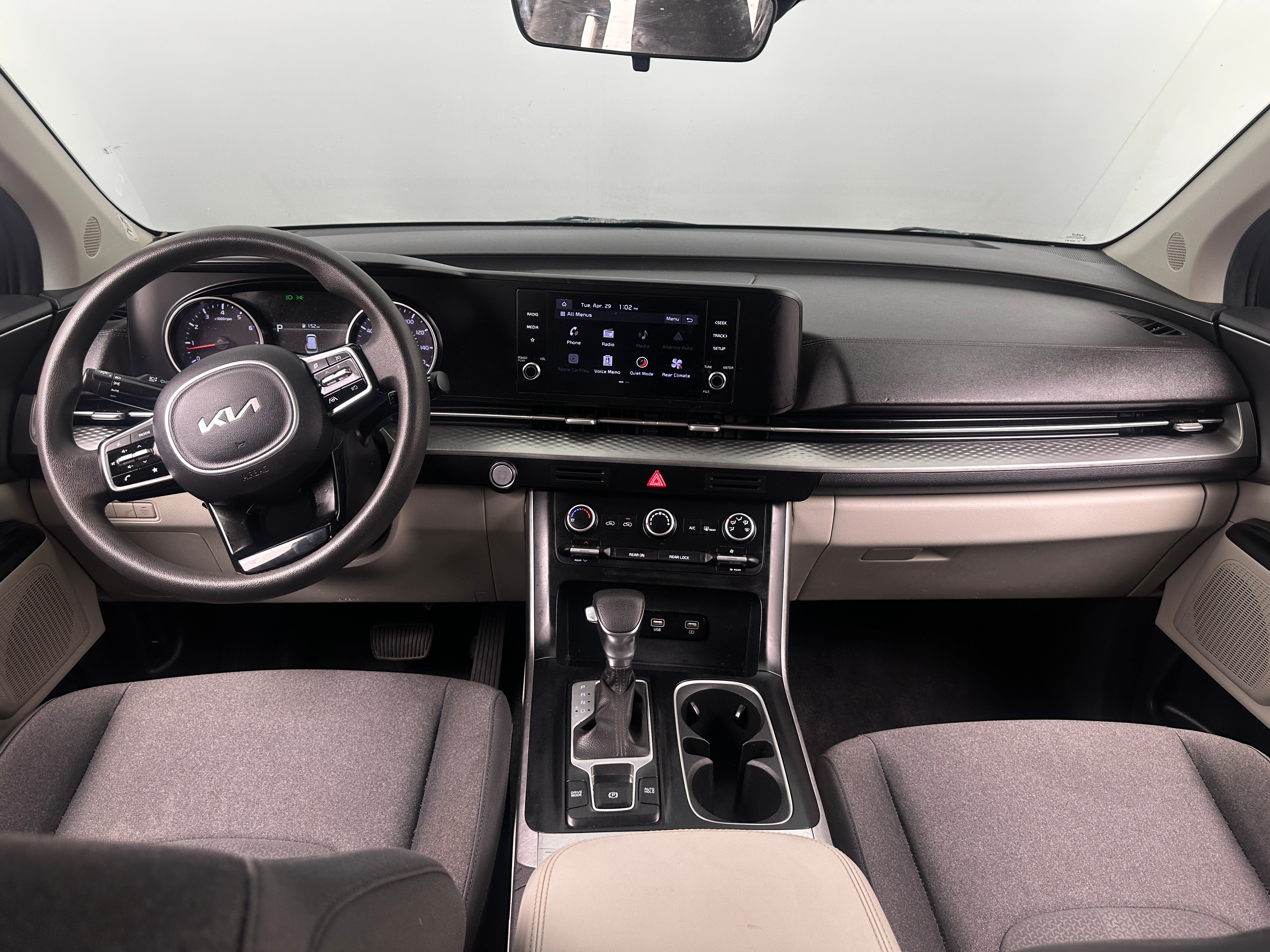 2022 Kia Carnival LX 3