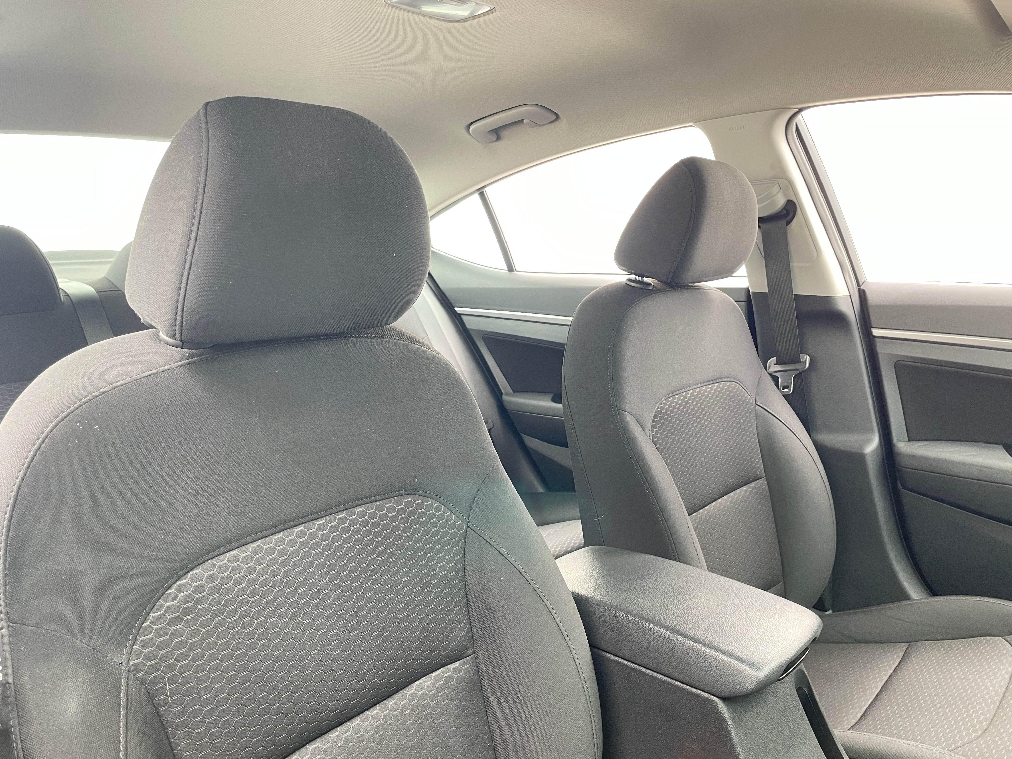 2020 Hyundai Elantra SEL 2