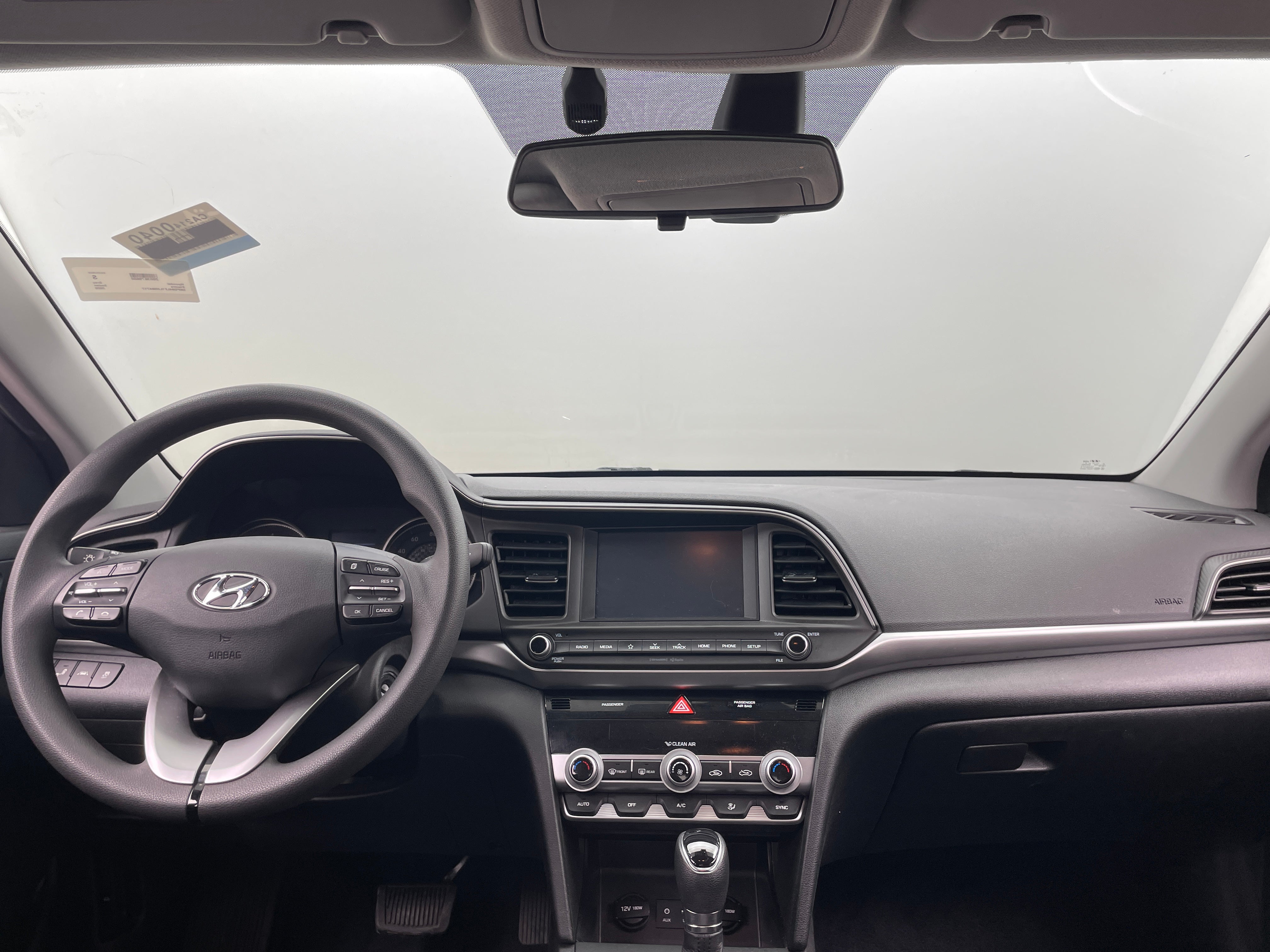 2020 Hyundai Elantra SEL 3