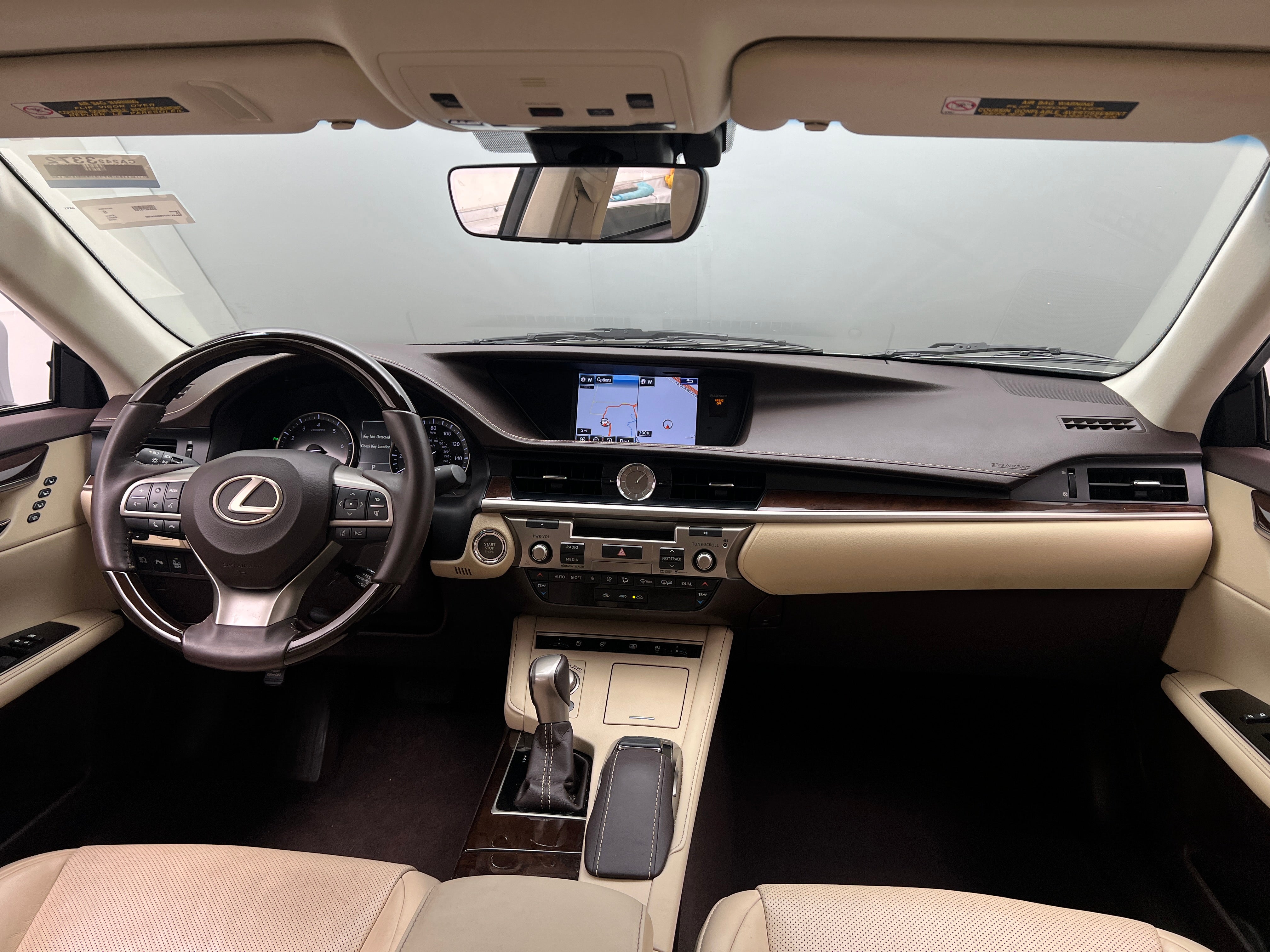 2016 Lexus ES 350 2