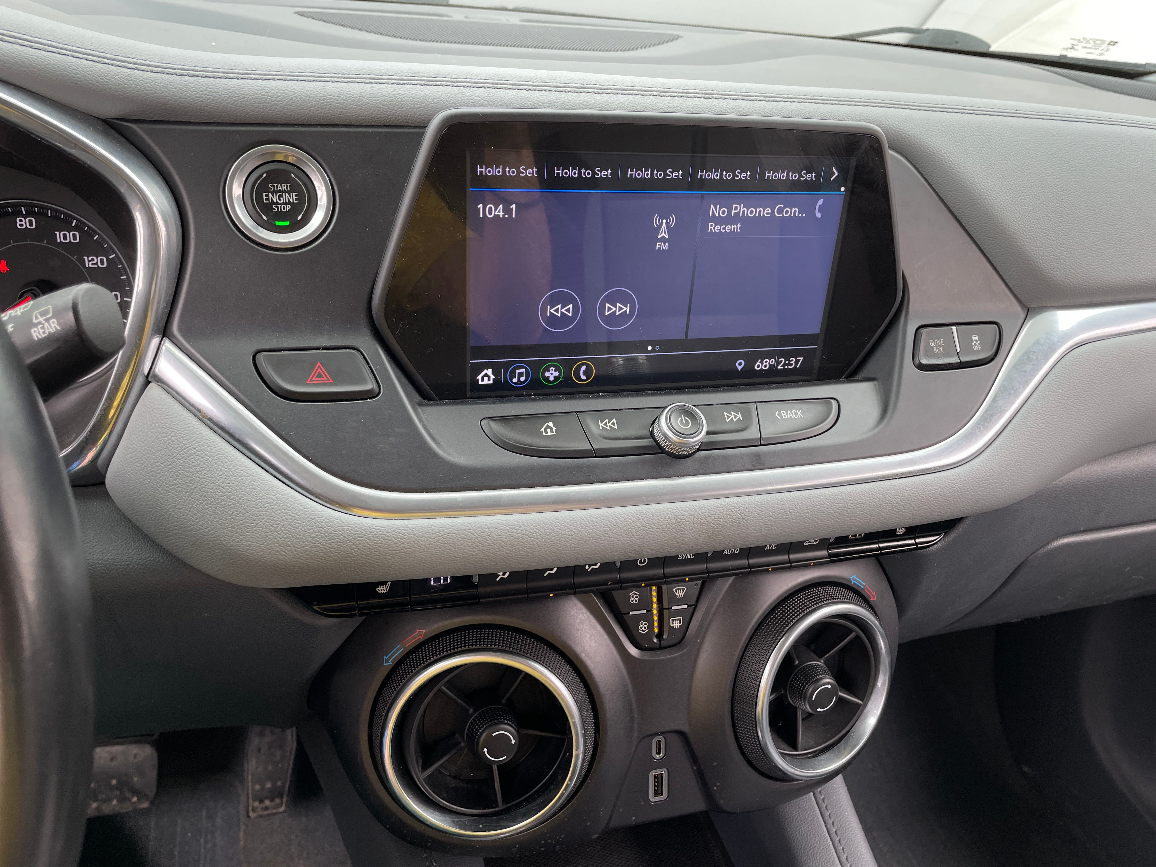 2019 Chevrolet Blazer  4
